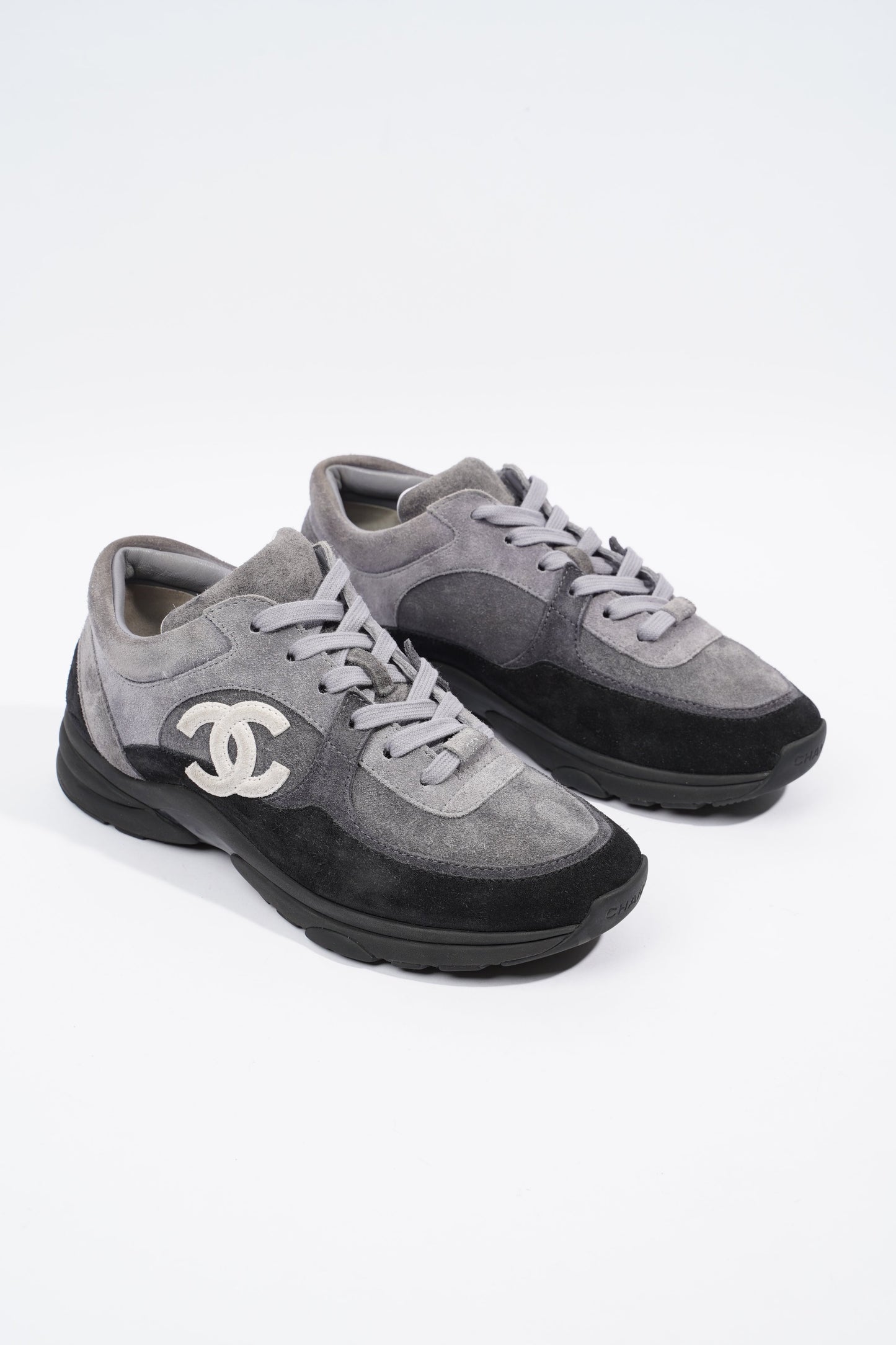 Chanel CC Runner Grey   Black Suede EU 38 UK 5