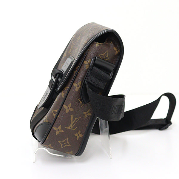 LOUIS VUITTON Shoulder Bag M46442 PVC, Leather black Monogram Macasa archie messenger mens