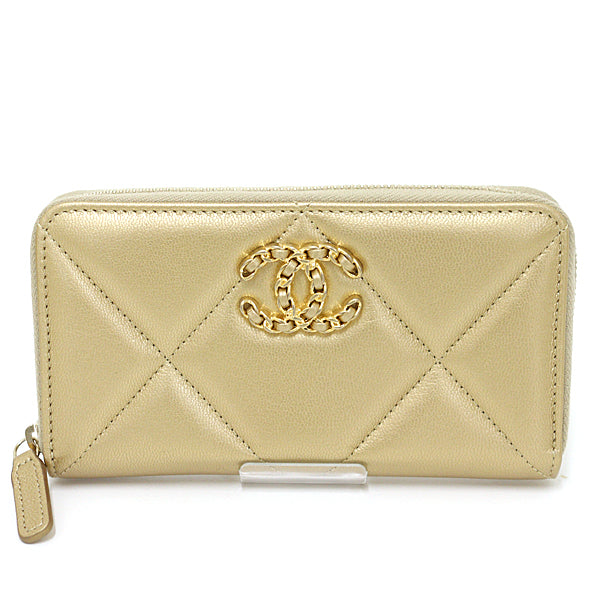 CHANEL Bifold Wallet lambskin gold Small zip wallet CHANEL 19 Women