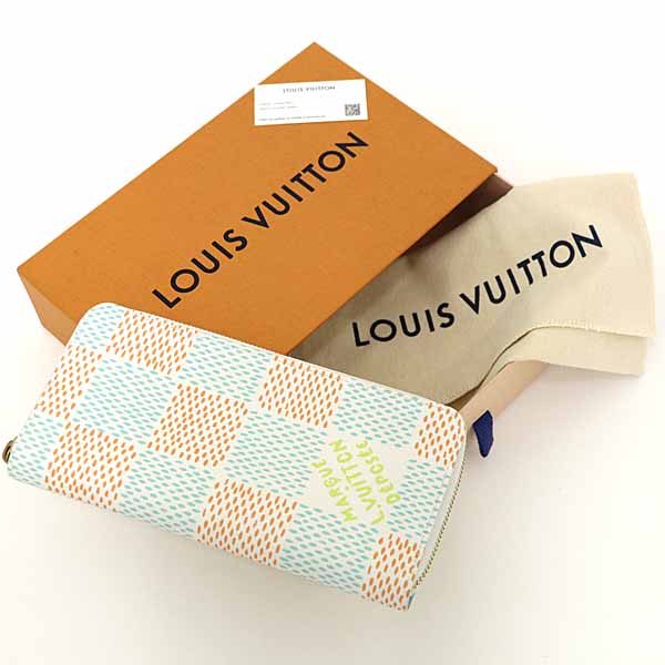LOUIS VUITTON Long Wallet Purse N40675 Damier canvas white Zippy wallet  Vertical Women