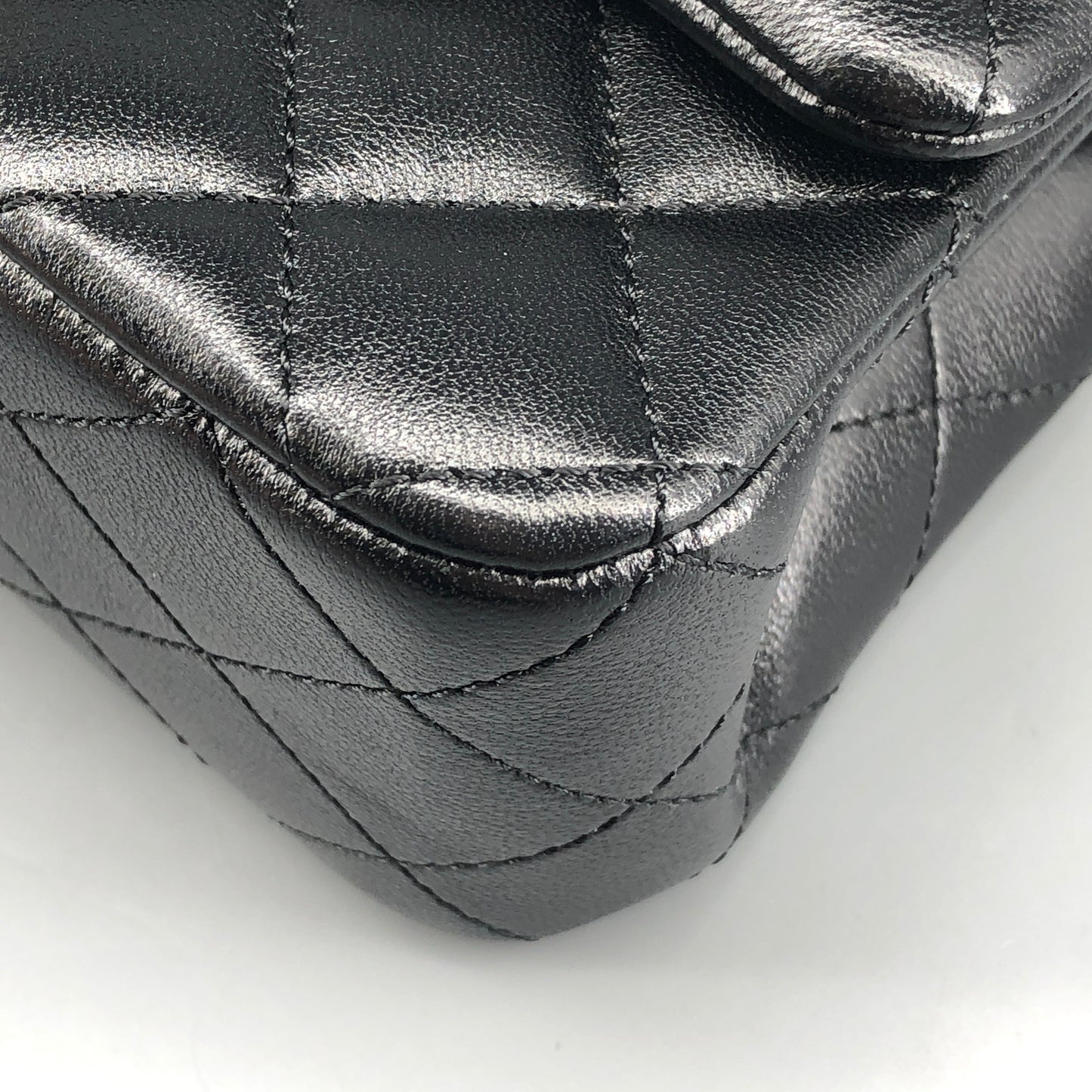 Chanel lambskin quilted mini rectangular flap bag in black with CC logo chain