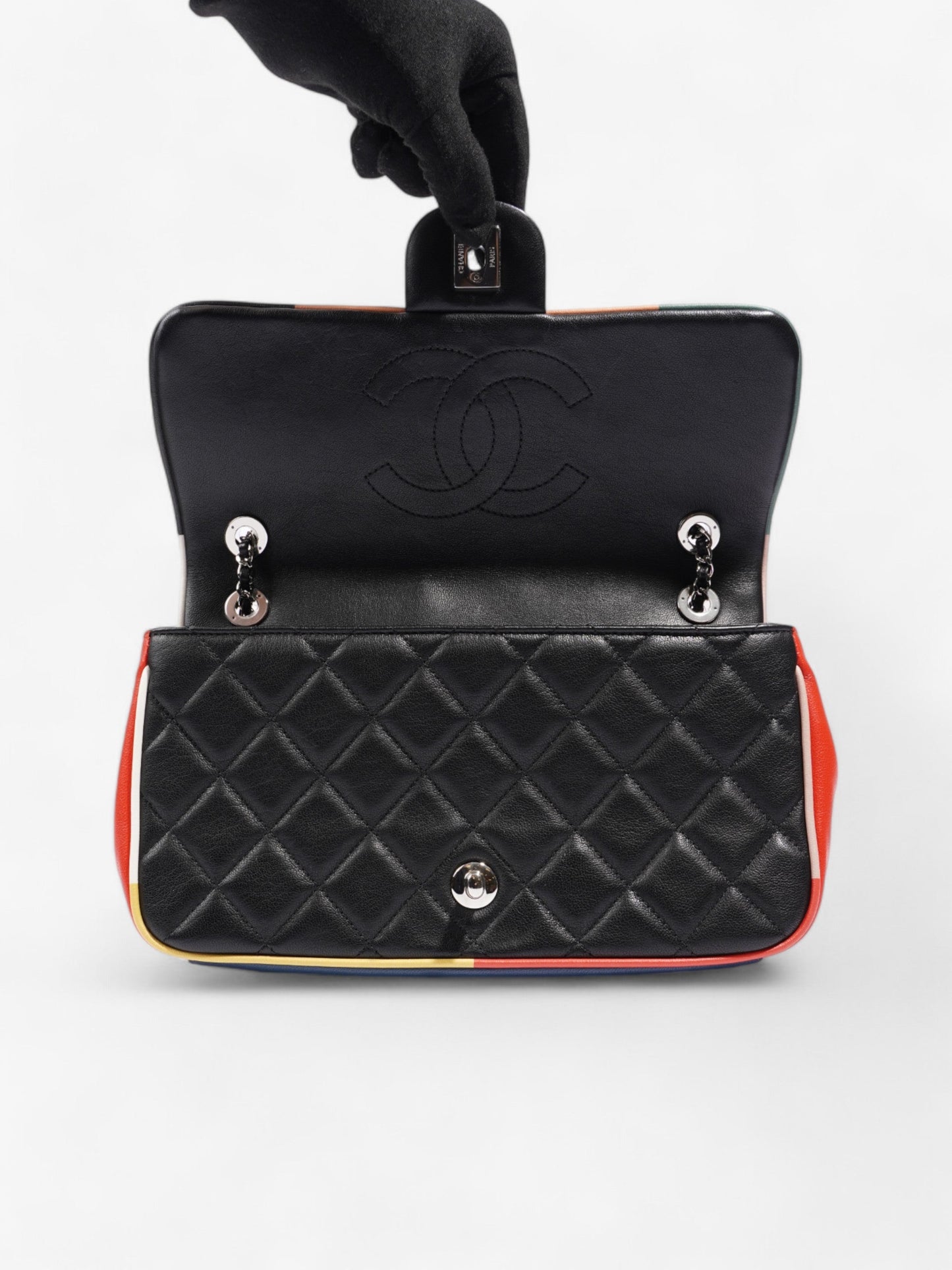 Chanel Classic Single Flap Black / Multicoloured Lambskin Leather Medium