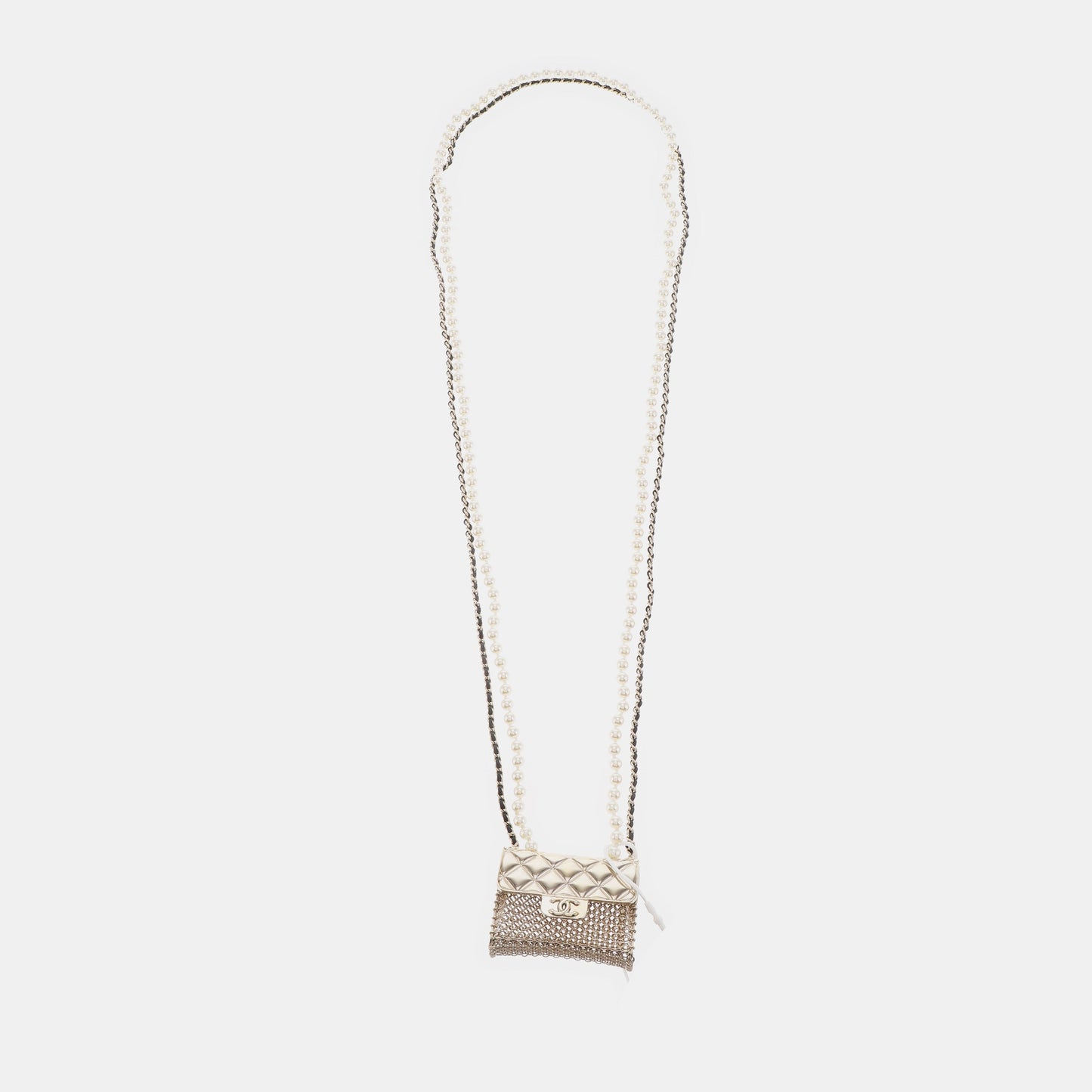 Chanel Matelassé Shoulder Bag - Ewore Bags