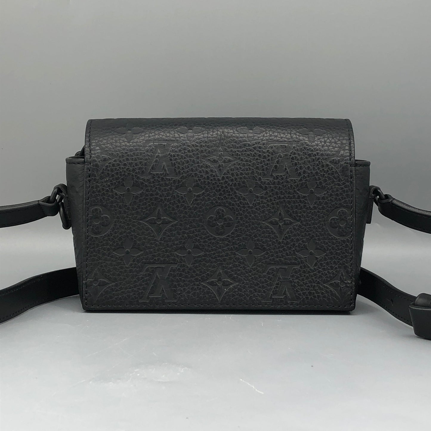 Louis Vuitton Monogram Taurillon Leather Steamer Crossbody Bag Black