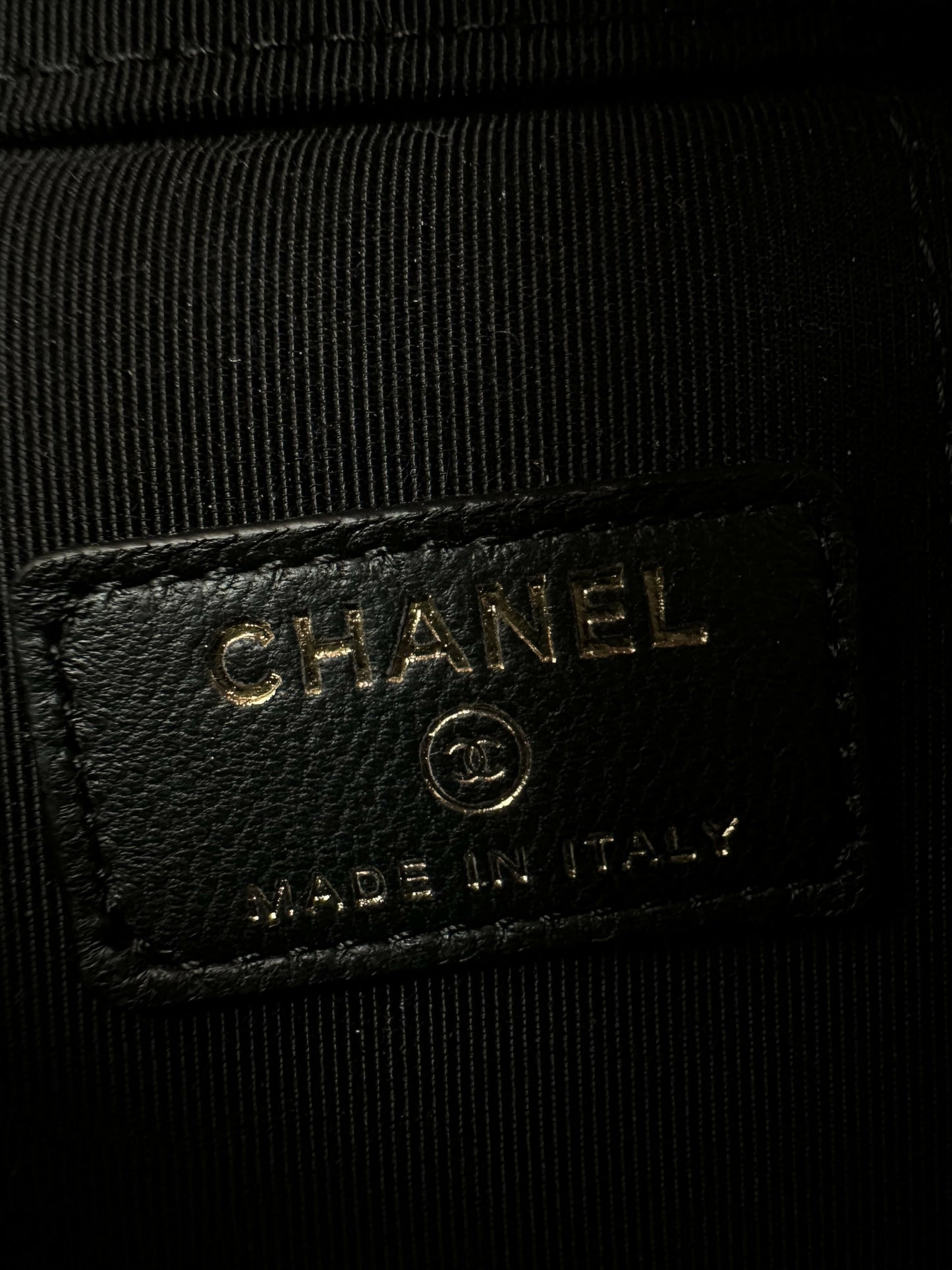 Chanel (21) Mini Vanity Case