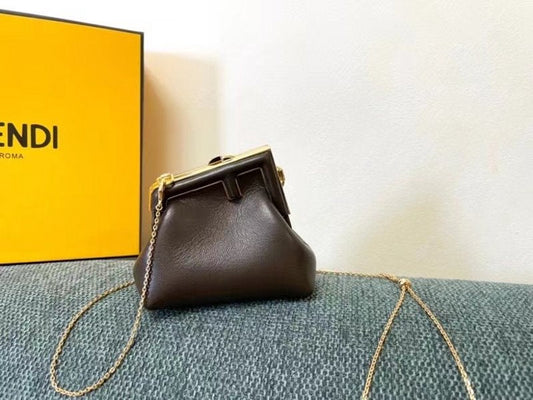 Fendi Brown Leather Bag BFND9950