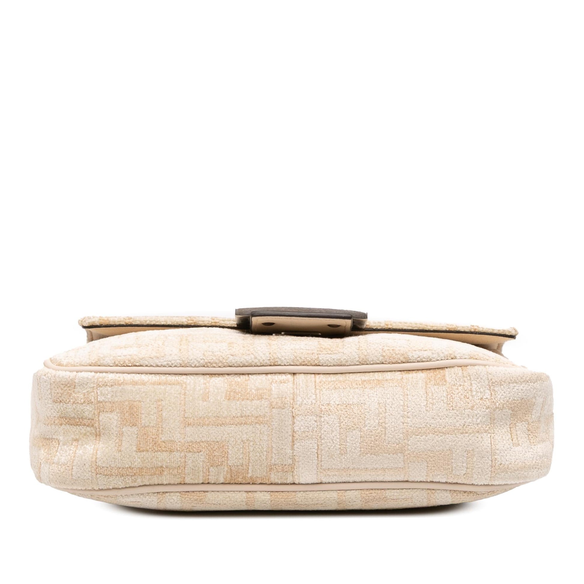 Fendi Baguette Shoulder Bag - Ewore Bags