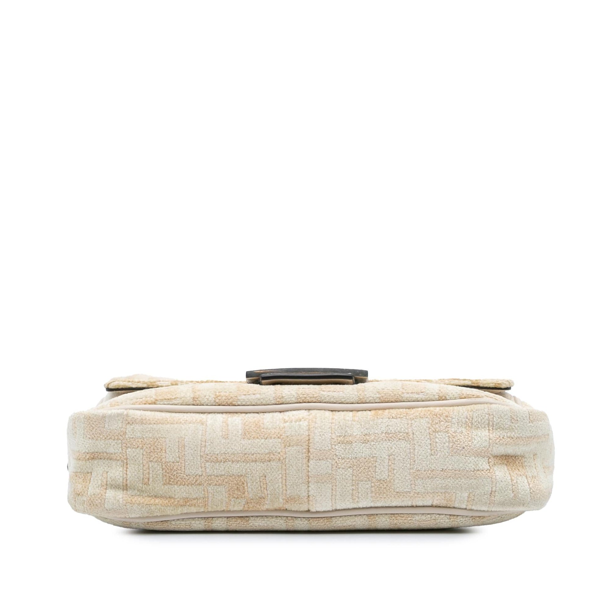 Fendi Baguette Shoulder Bag - Ewore Bags