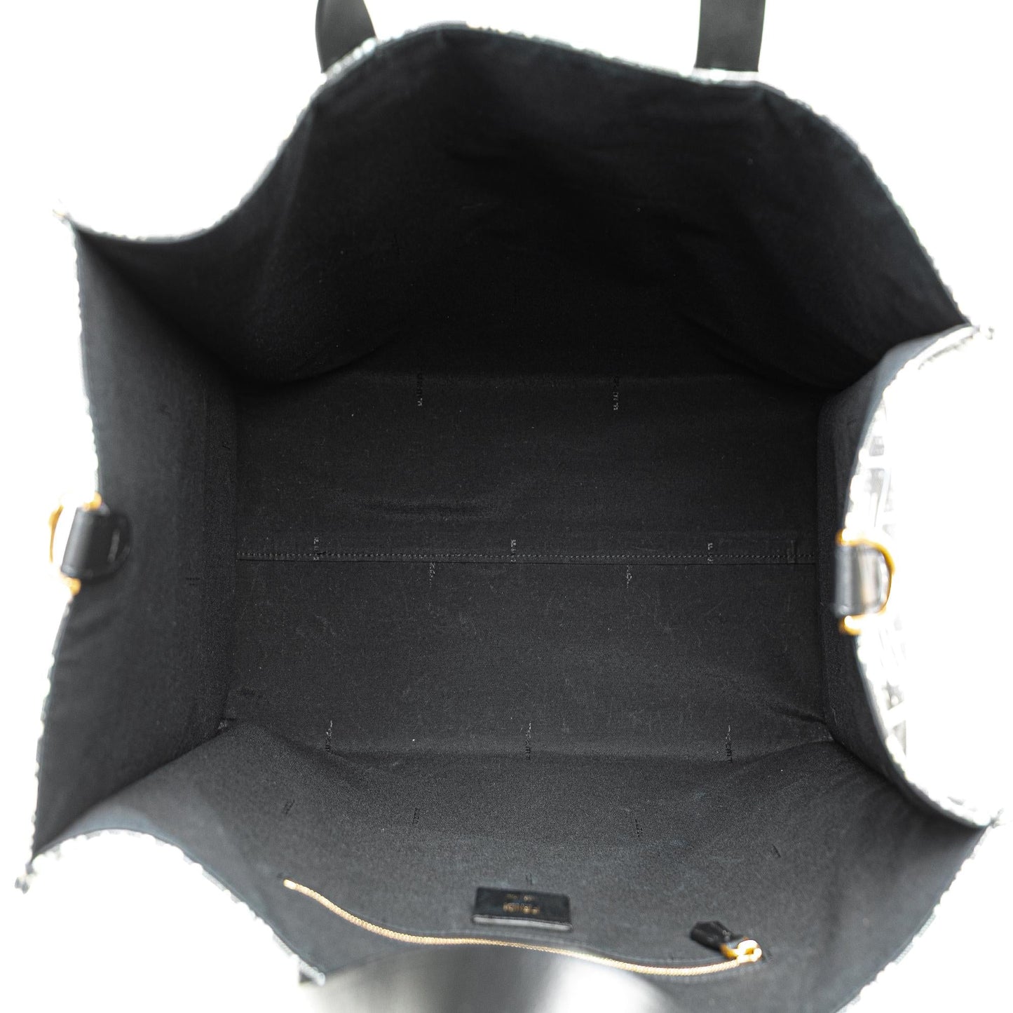 Fendi By The Way Handbag - Ewore Bags