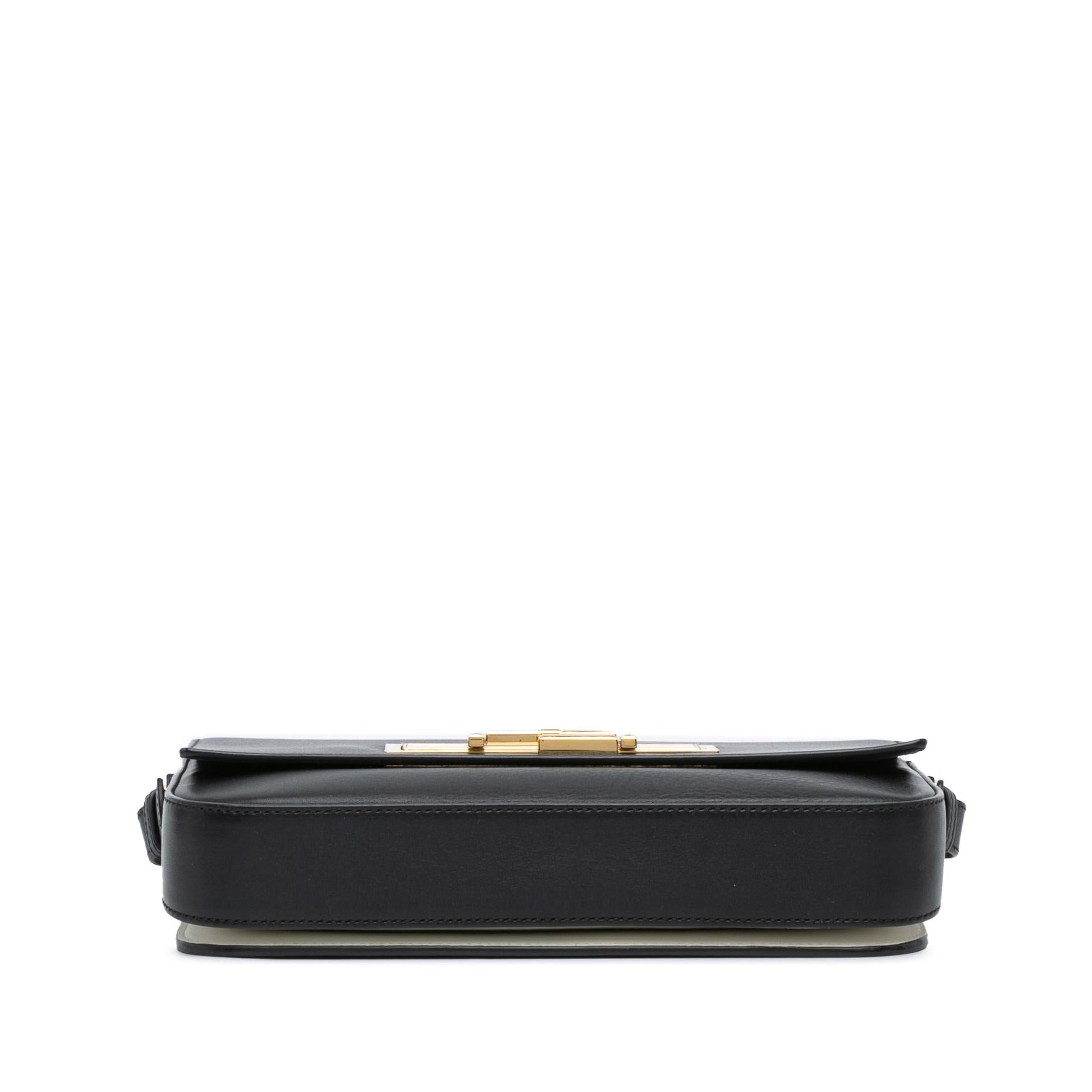 Fendi Baguette Shoulder Bag - Ewore Bags