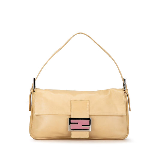 Fendi Leather Baguette (SHG-EDgVHa)