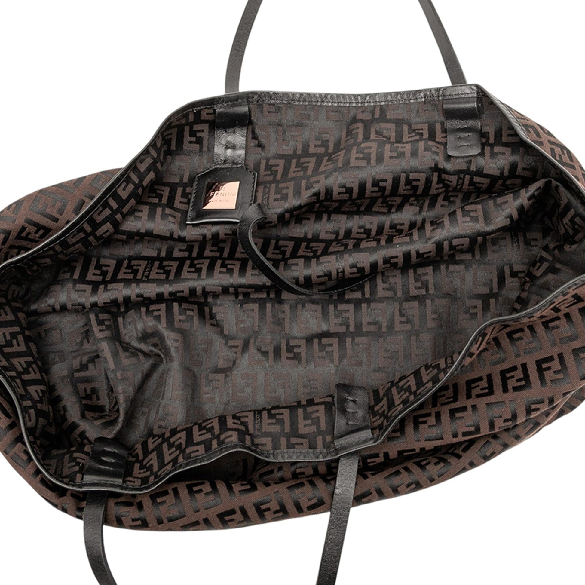 Fendi Baguette Shoulder Bag - Ewore Bags