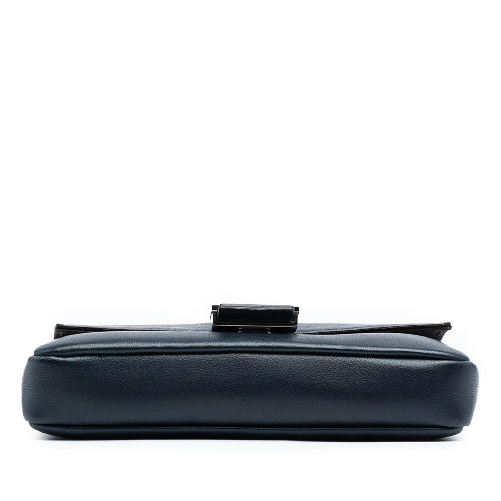 Fendi Baguette Shoulder Bag - Ewore Bags