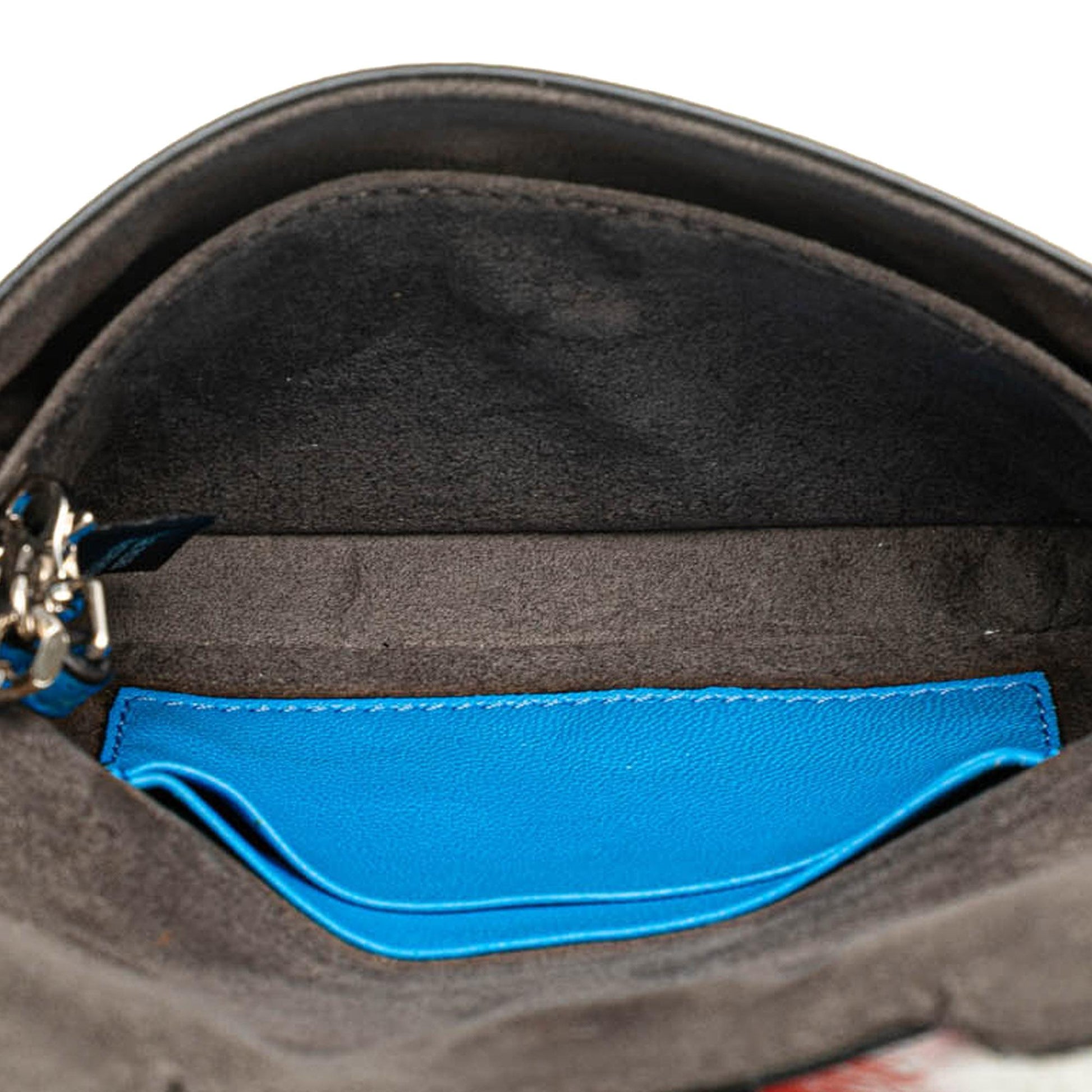 Fendi Baguette Crossbody - Ewore Bags