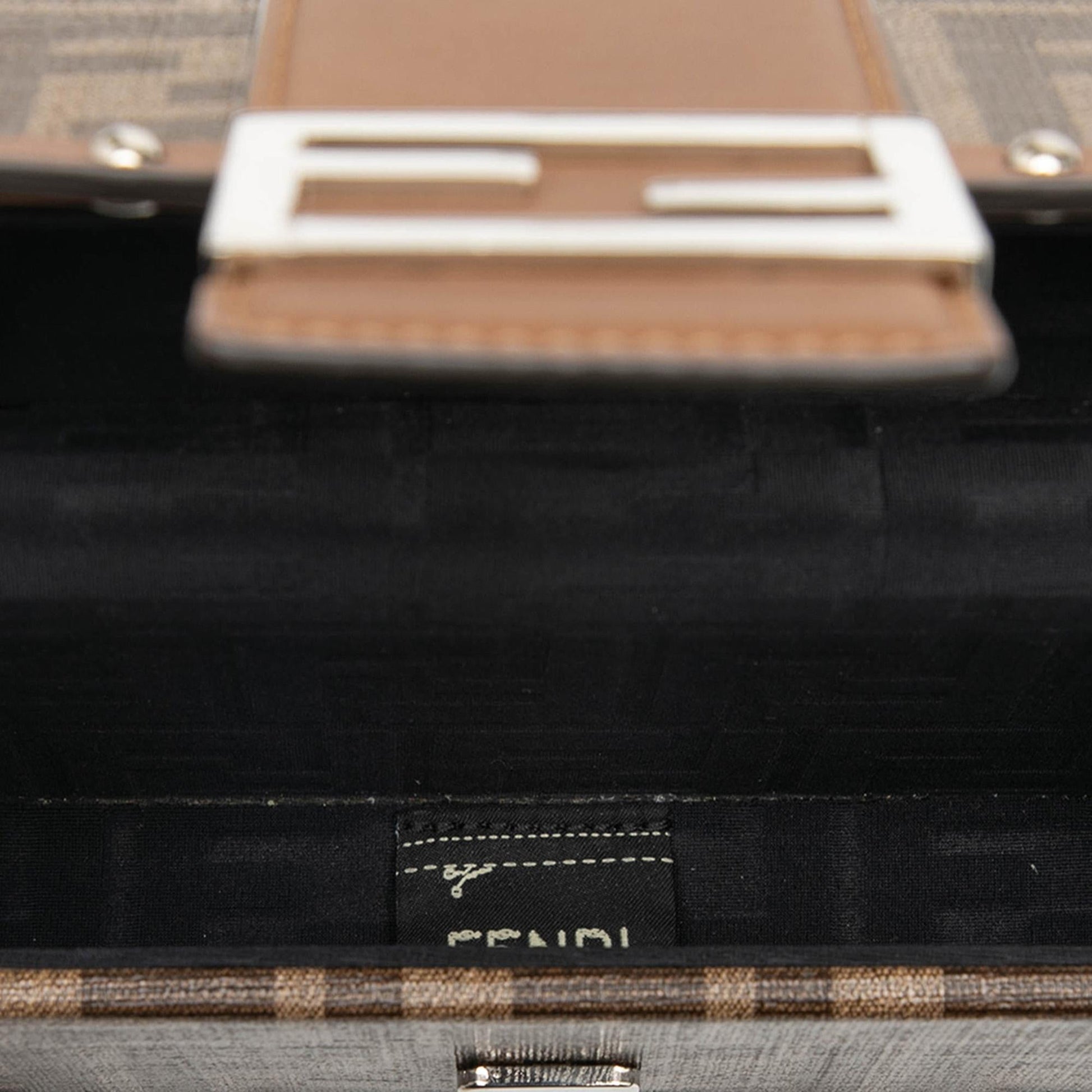 Fendi Baguette Crossbody - Ewore Bags