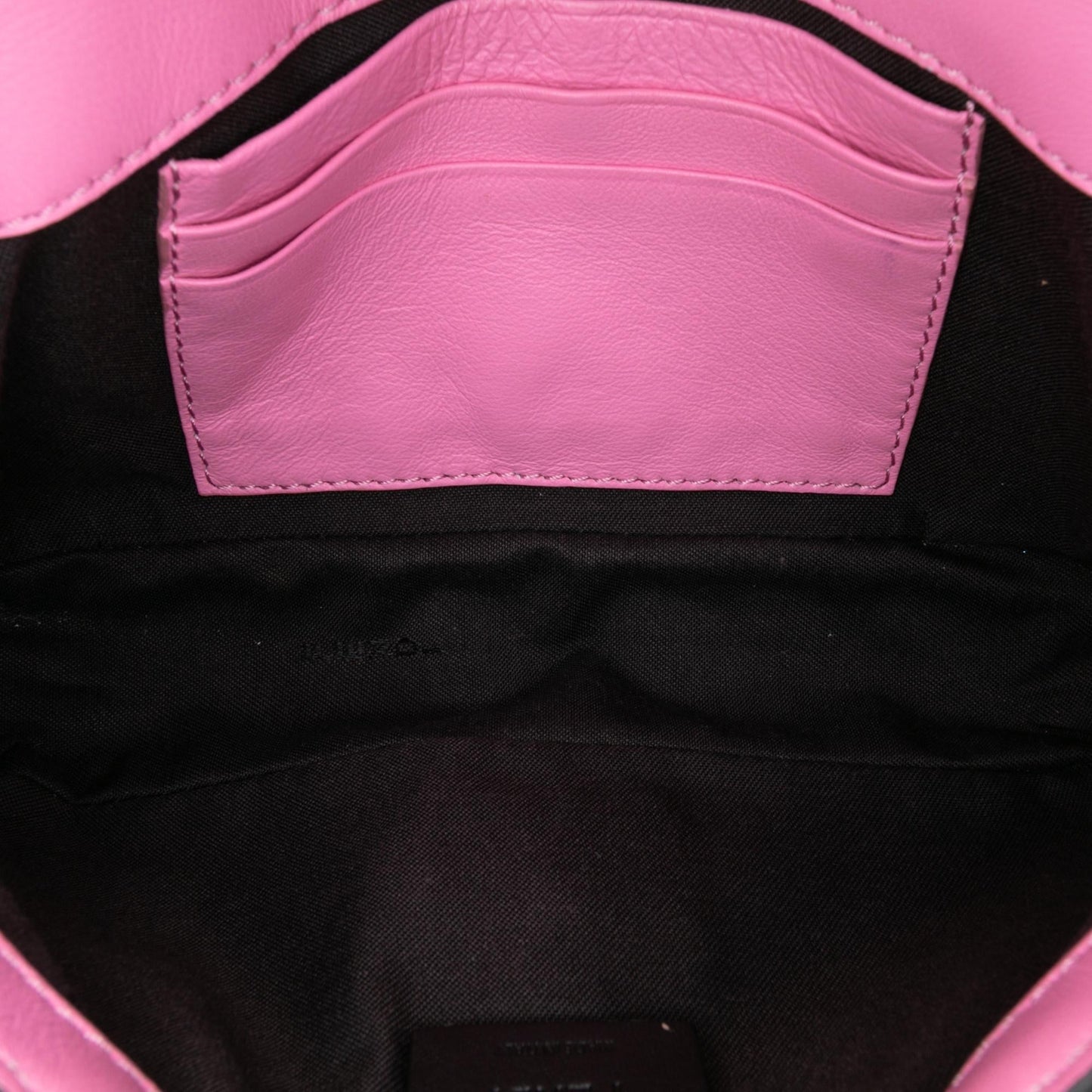 Fendi Fendigraphy Shoulder Bag - Ewore Bags