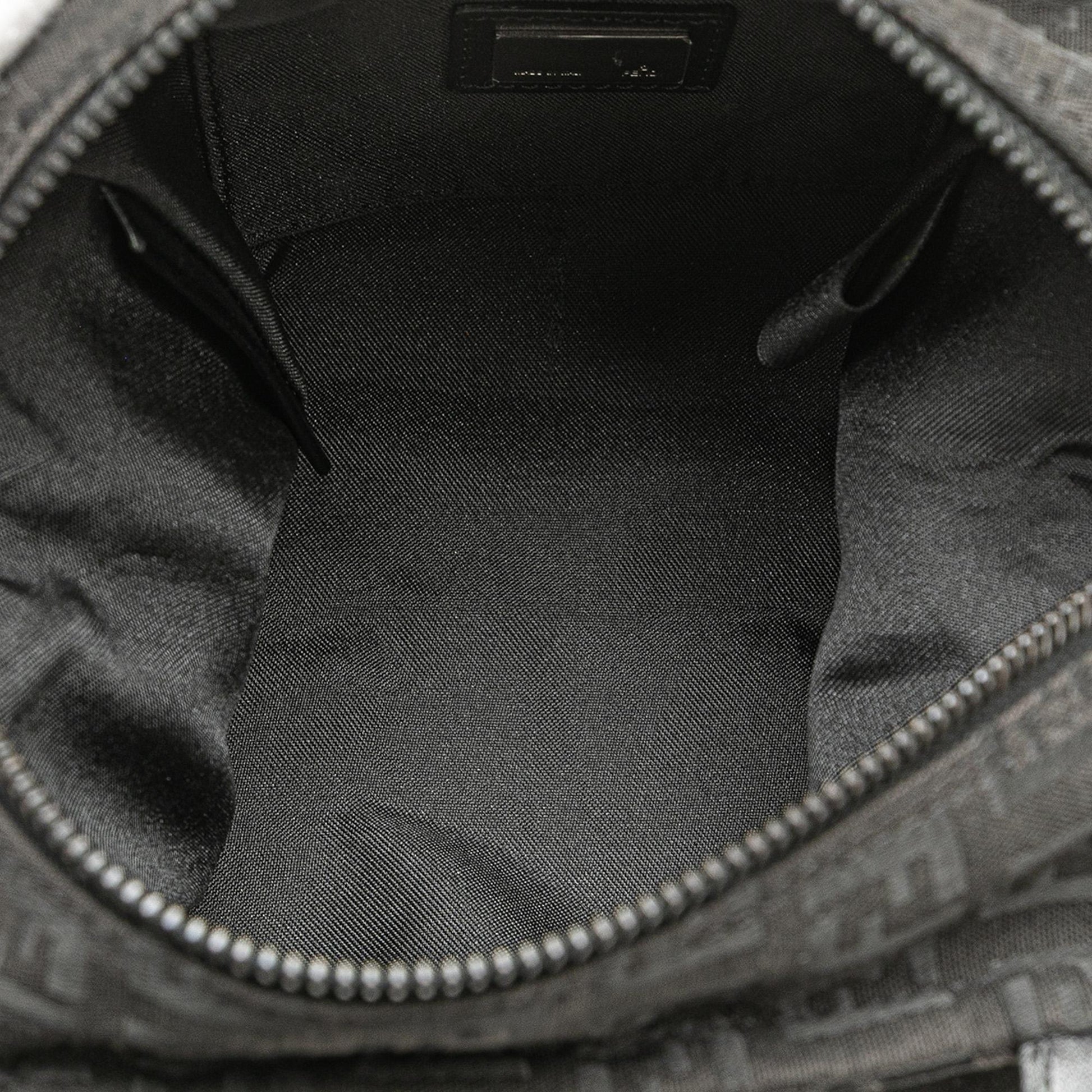 Fendi Baguette Shoulder Bag - Ewore Bags