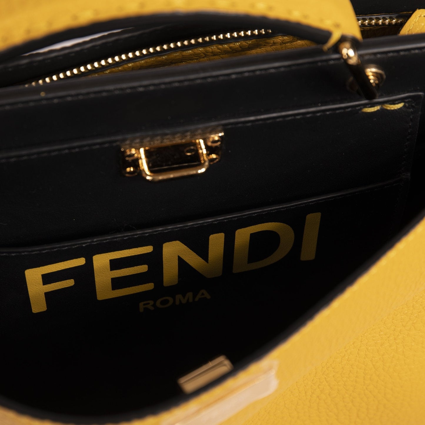 Fendi Peekaboo Essentially