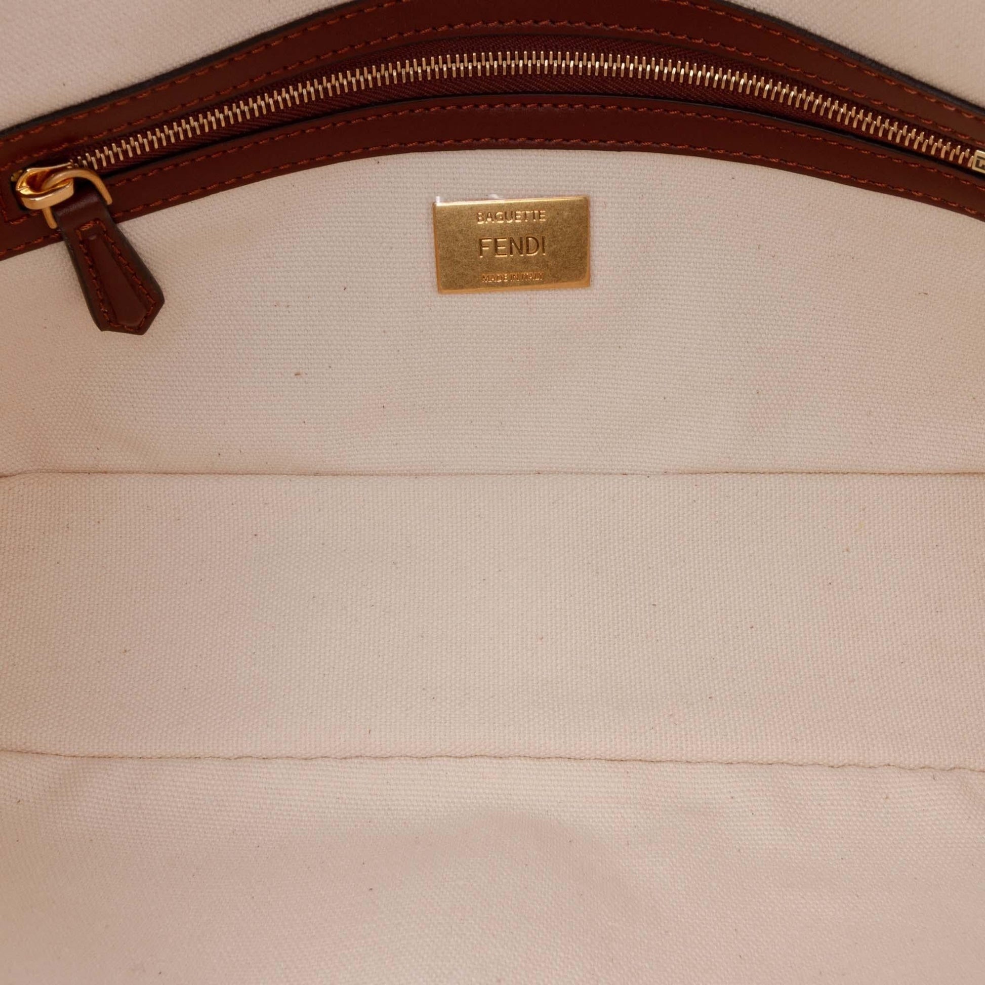 Fendi Baguette Shoulder Bag - Ewore Bags