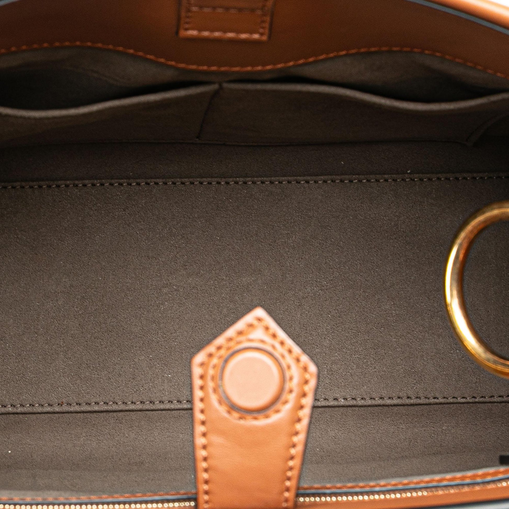 Fendi Runaway Handbag - Ewore Bags