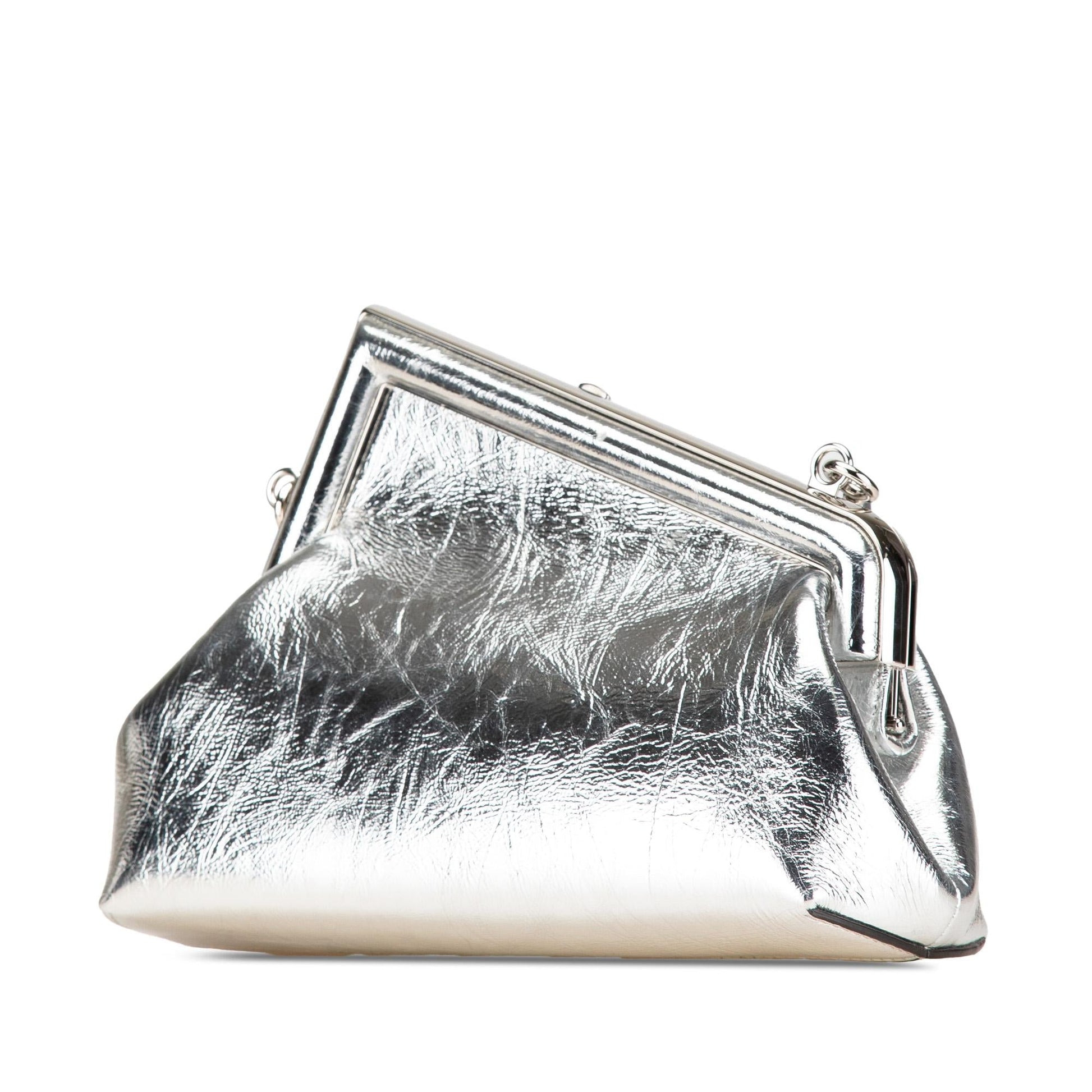Fendi Fendi First Crossbody - Ewore Bags