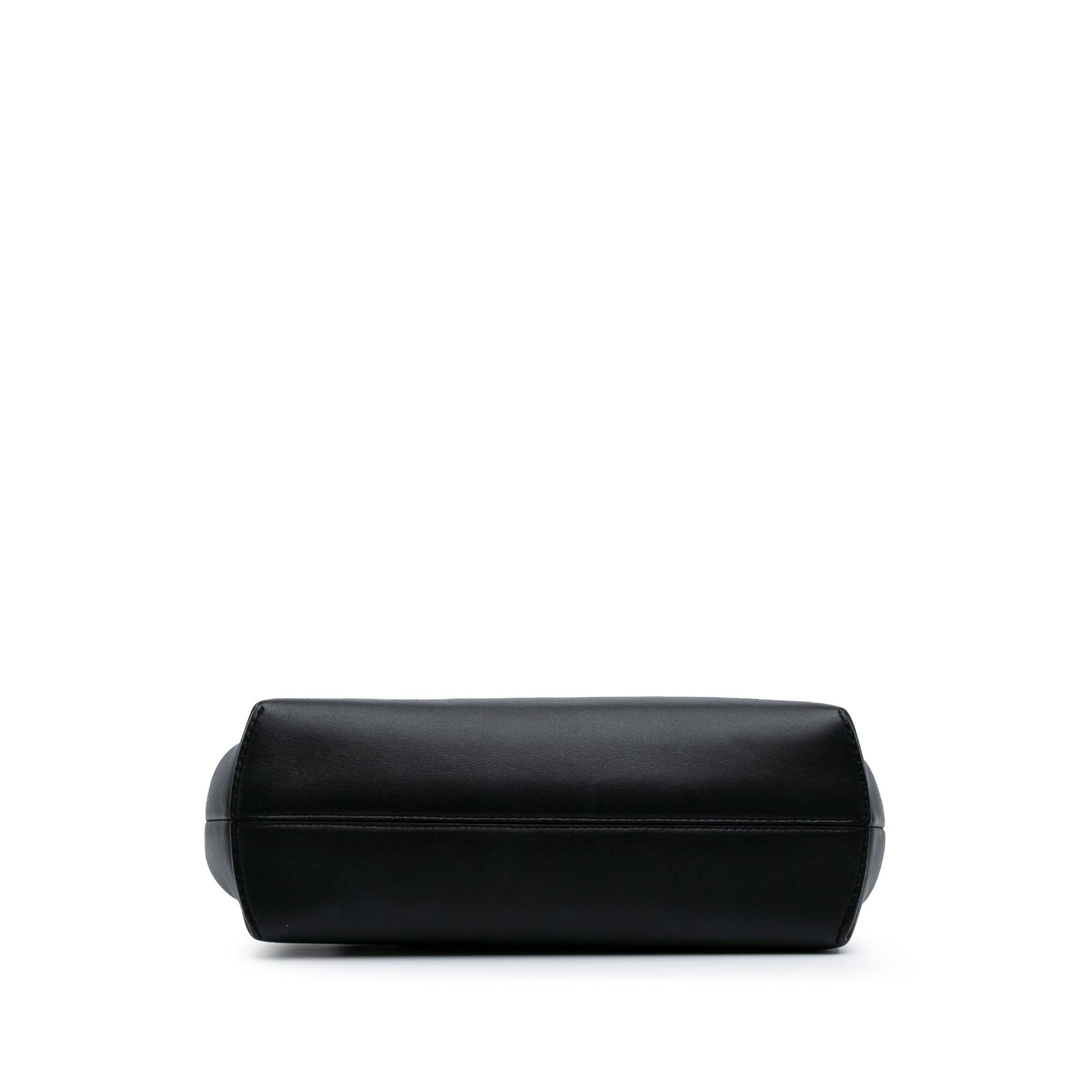 Fendi Fendi First Crossbody - Ewore Bags