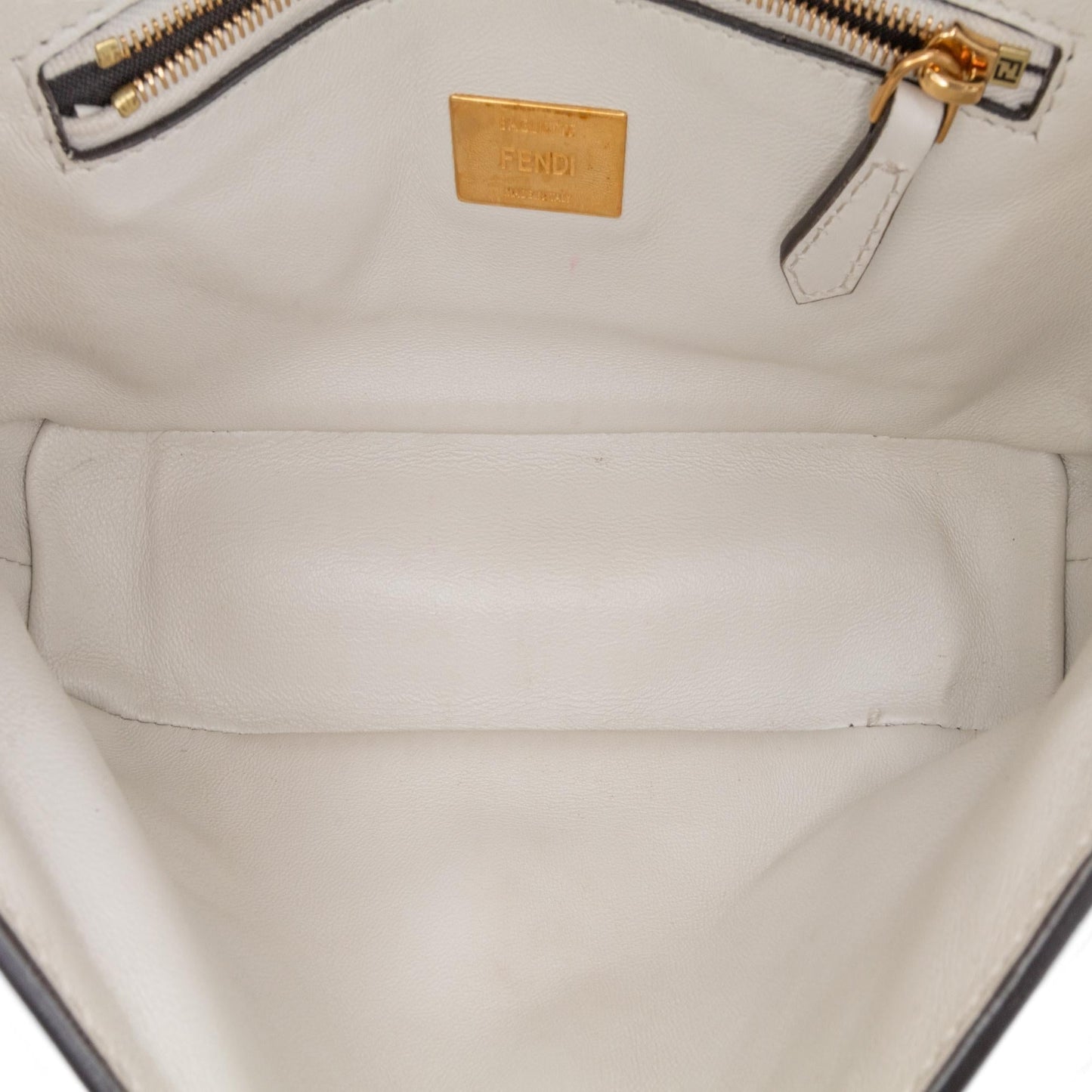 Fendi Baguette Shoulder Bag - Ewore Bags