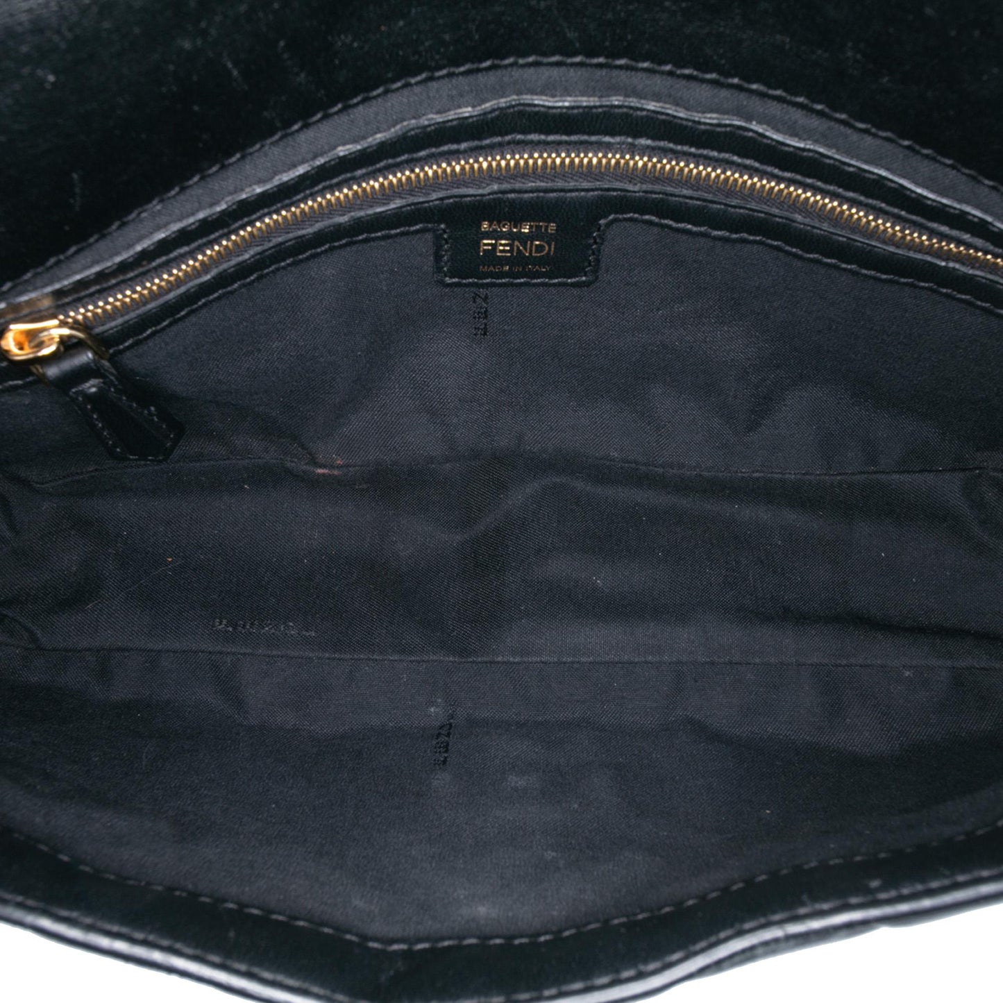 Fendi Baguette Shoulder Bag - Ewore Bags