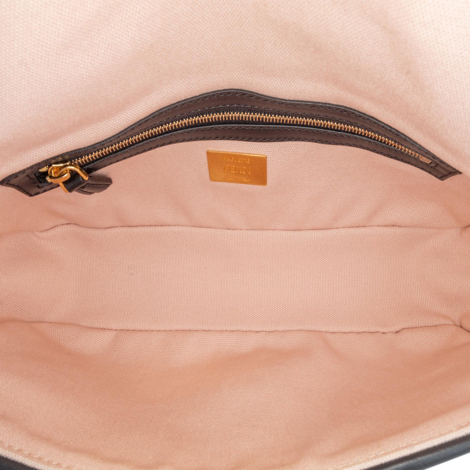 Fendi Baguette Shoulder Bag - Ewore Bags