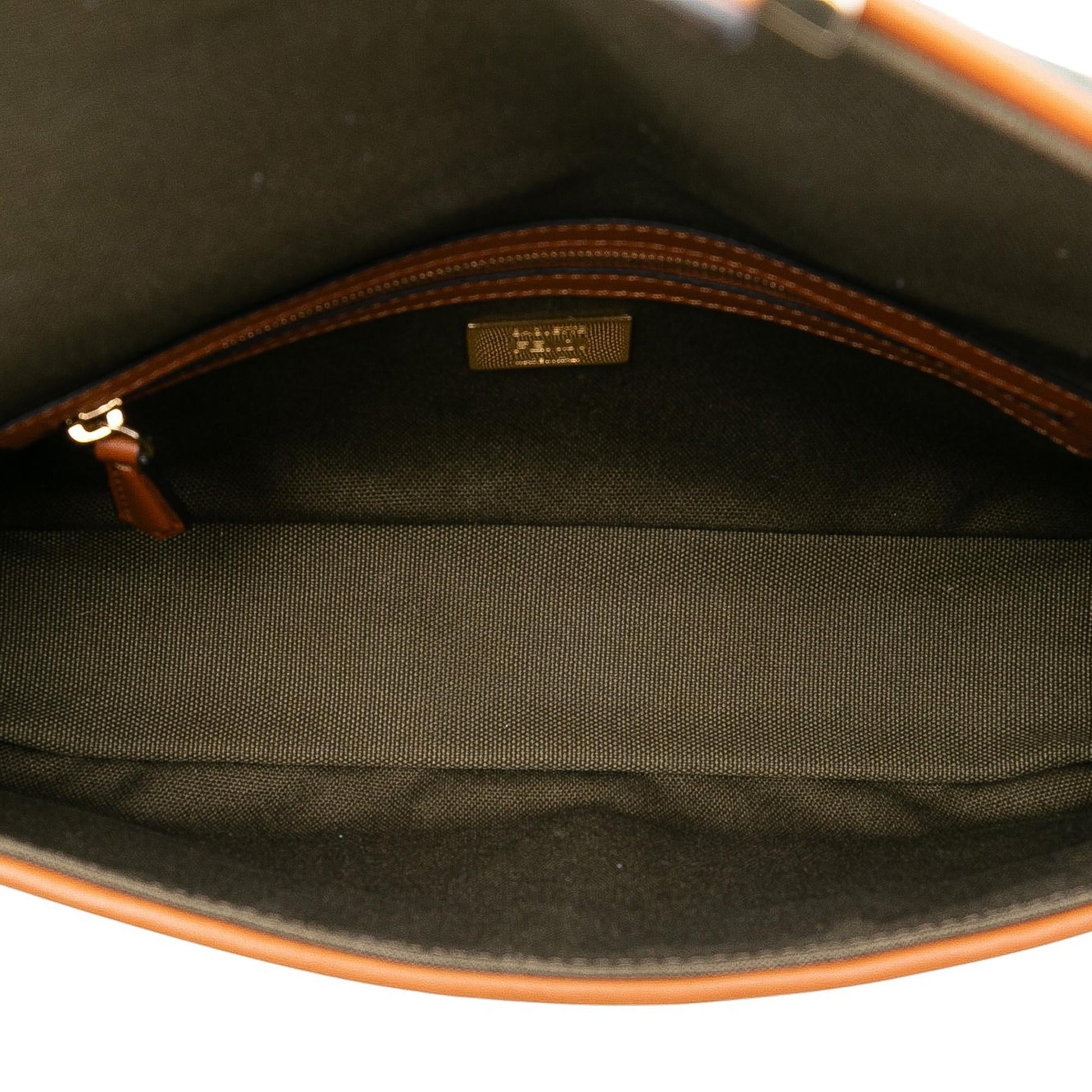 Fendi Baguette Shoulder Bag - Ewore Bags