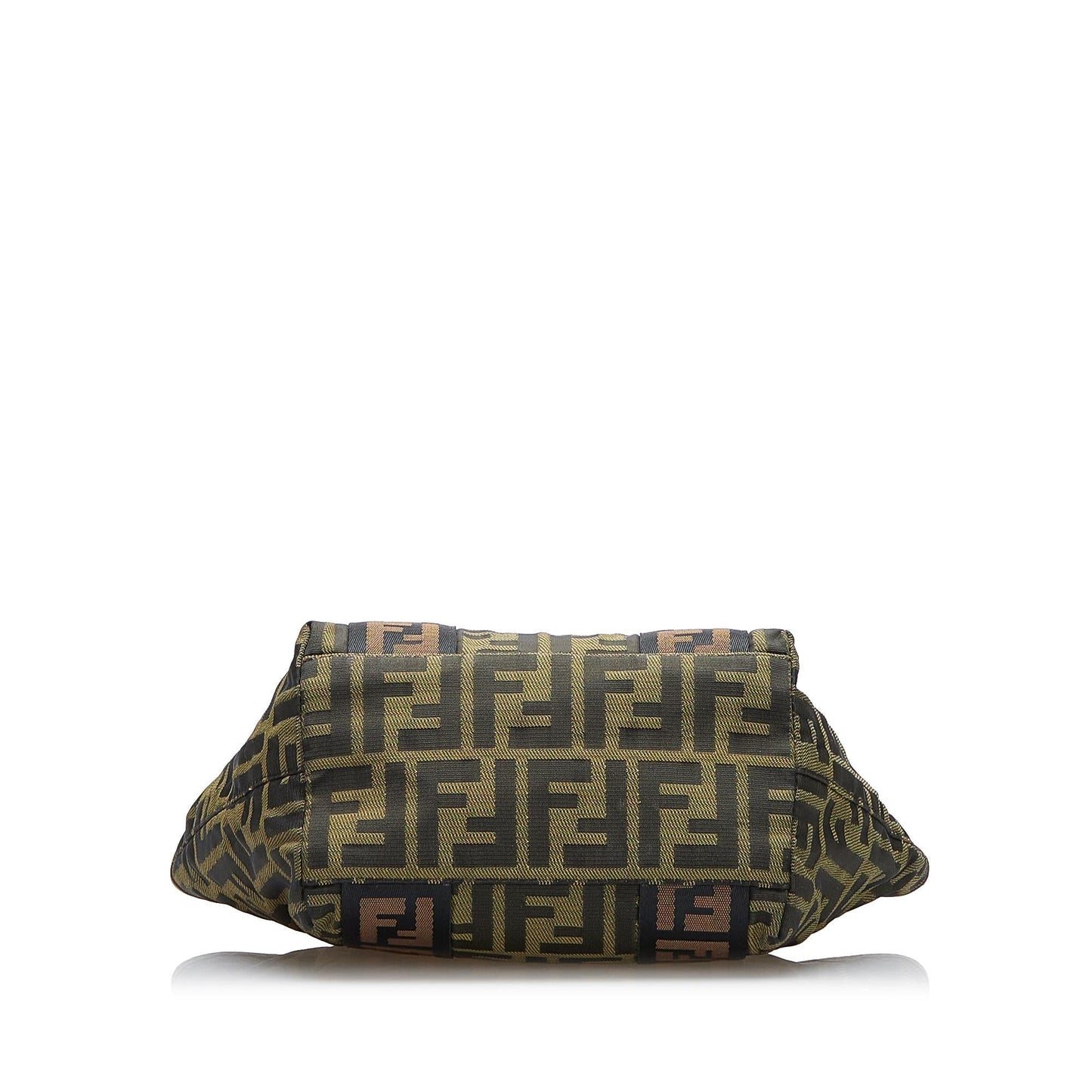 Fendi Zucca  Handbag (SHG-UA8E6t)