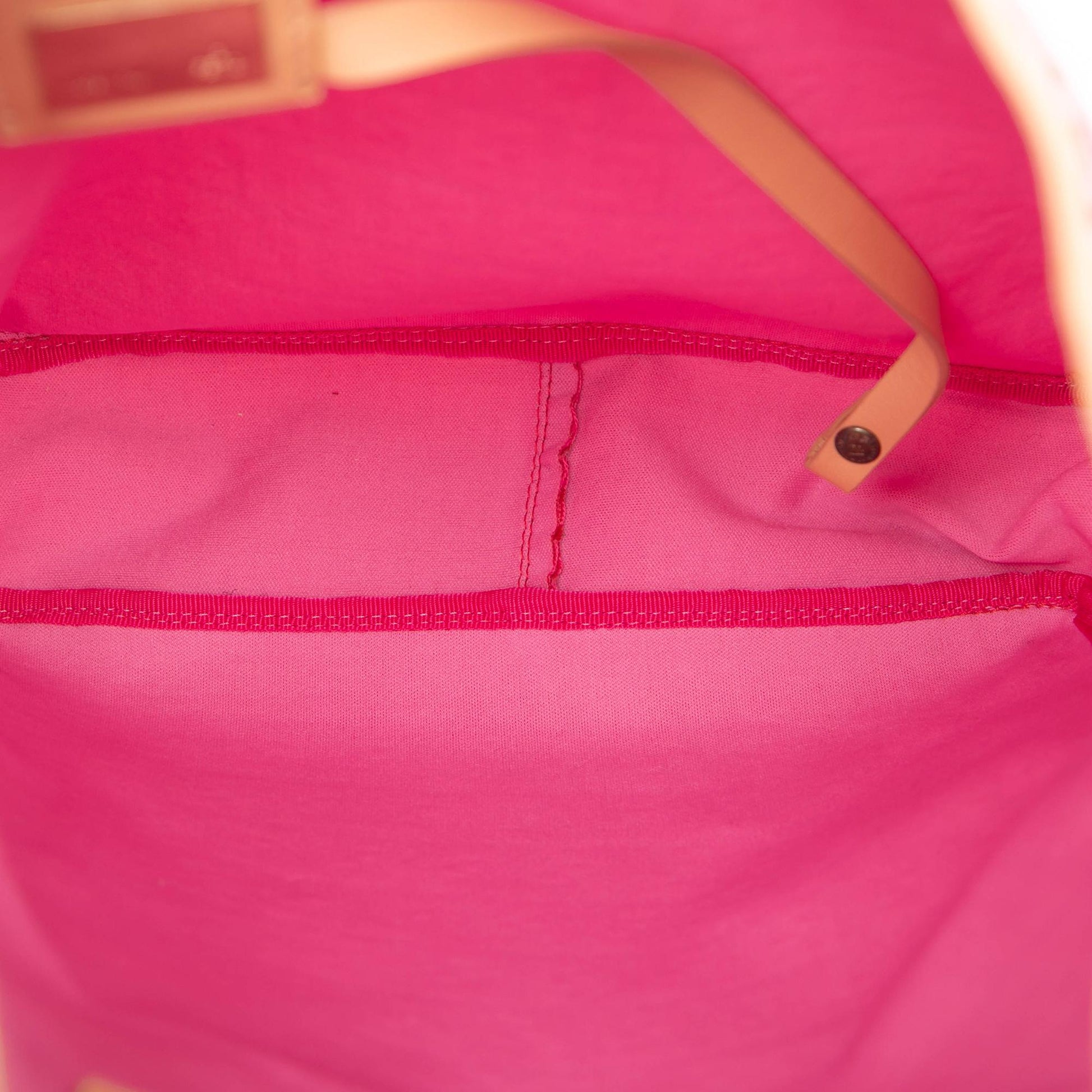 Fendi Baguette Shoulder Bag - Ewore Bags