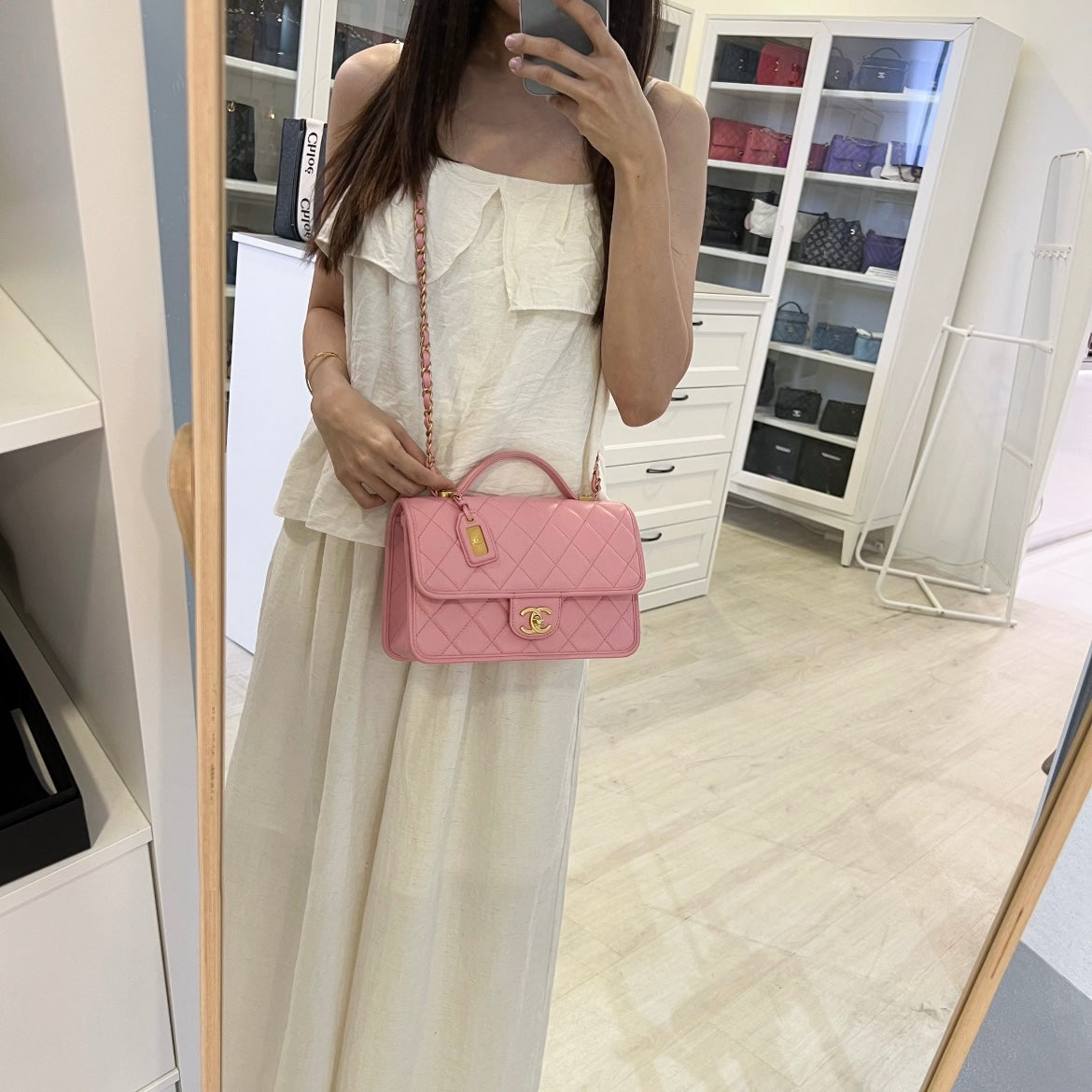 Chanel 22K Seasonal Flap with Top Handle in Pink Caviar and AGHW (Model: AS3653) Handbag
