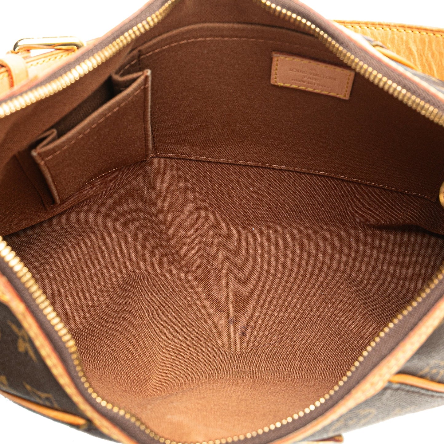 Brown Louis Vuitton Monogram Thames GM Shoulder Bag