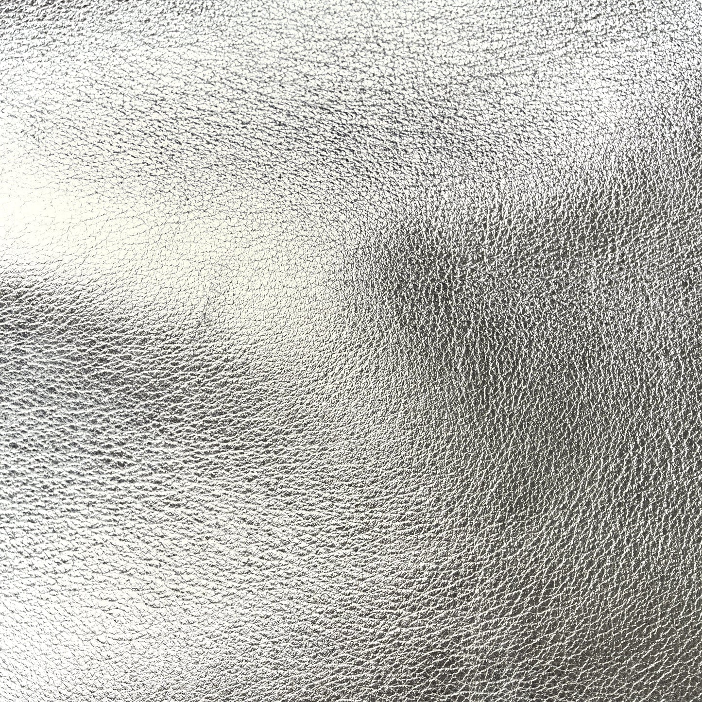 Fendi Vitello Catalan Mirror Medium Peekaboo Iconic Satchel Argento