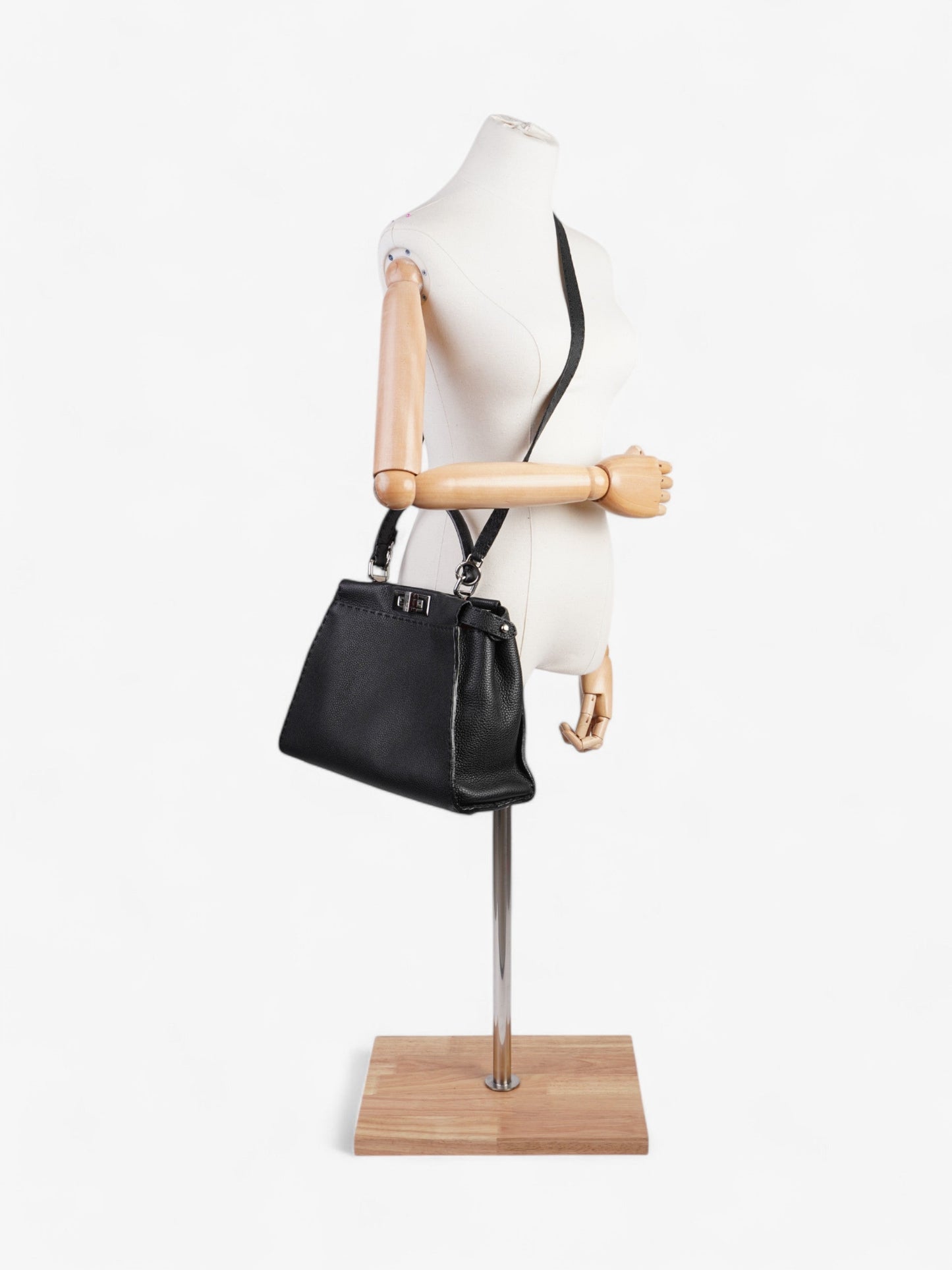 Fendi Peekaboo Handbag - Ewore Bags