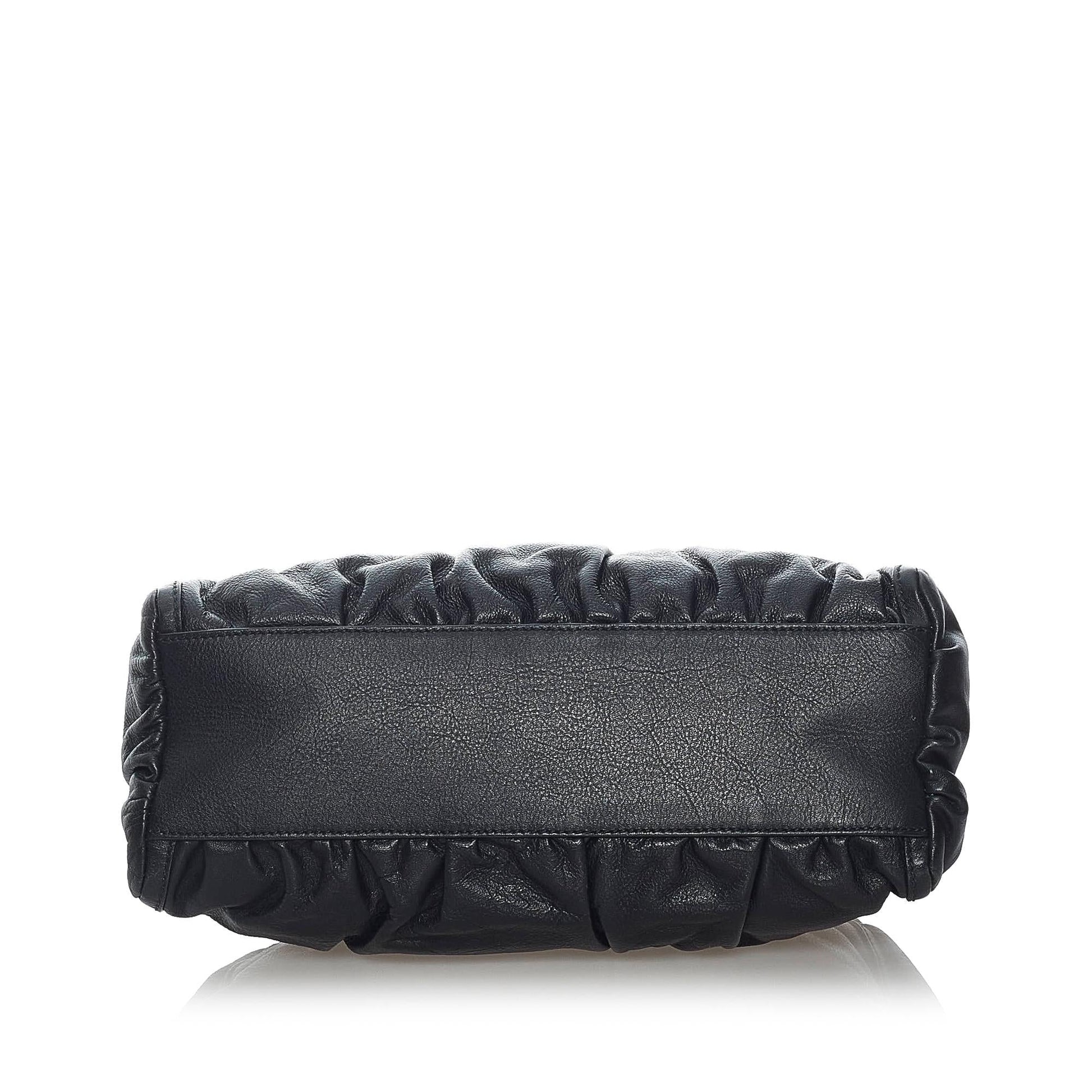 Gucci Abbey D-Ring Leather Shoulder Bag (SHG-37613)