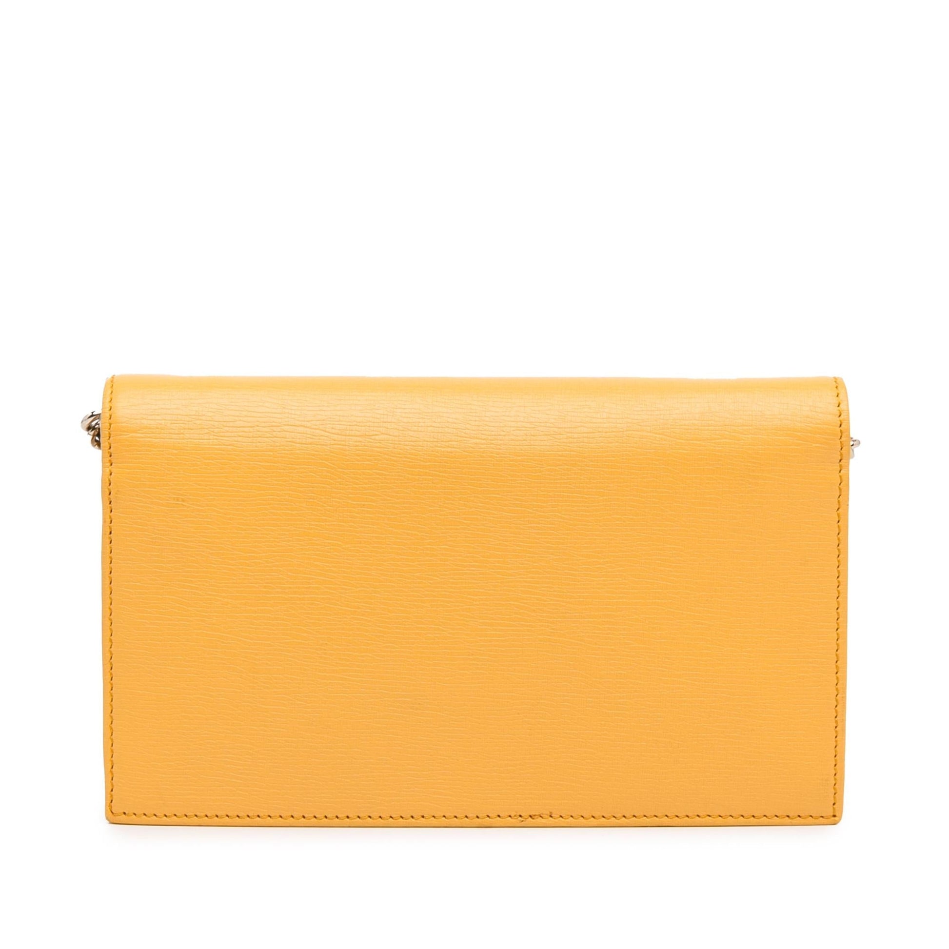 Gucci Betty Leather Wallet On Chain (SHG-MD9ycM)