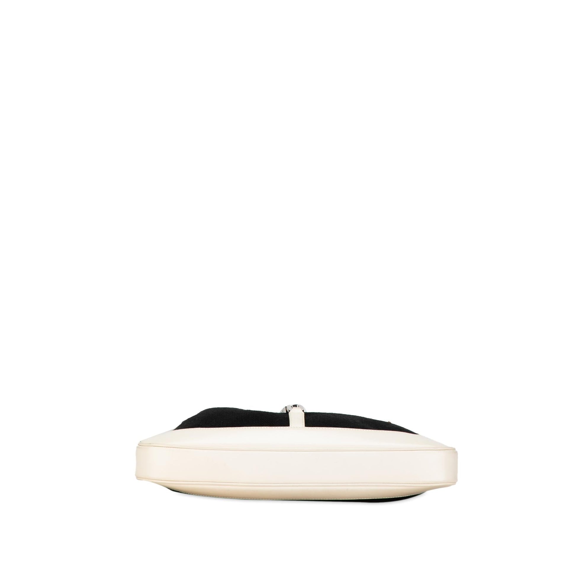 Gucci Canvas Jackie Chain Shoulder Bag (SHG-MLndgI)