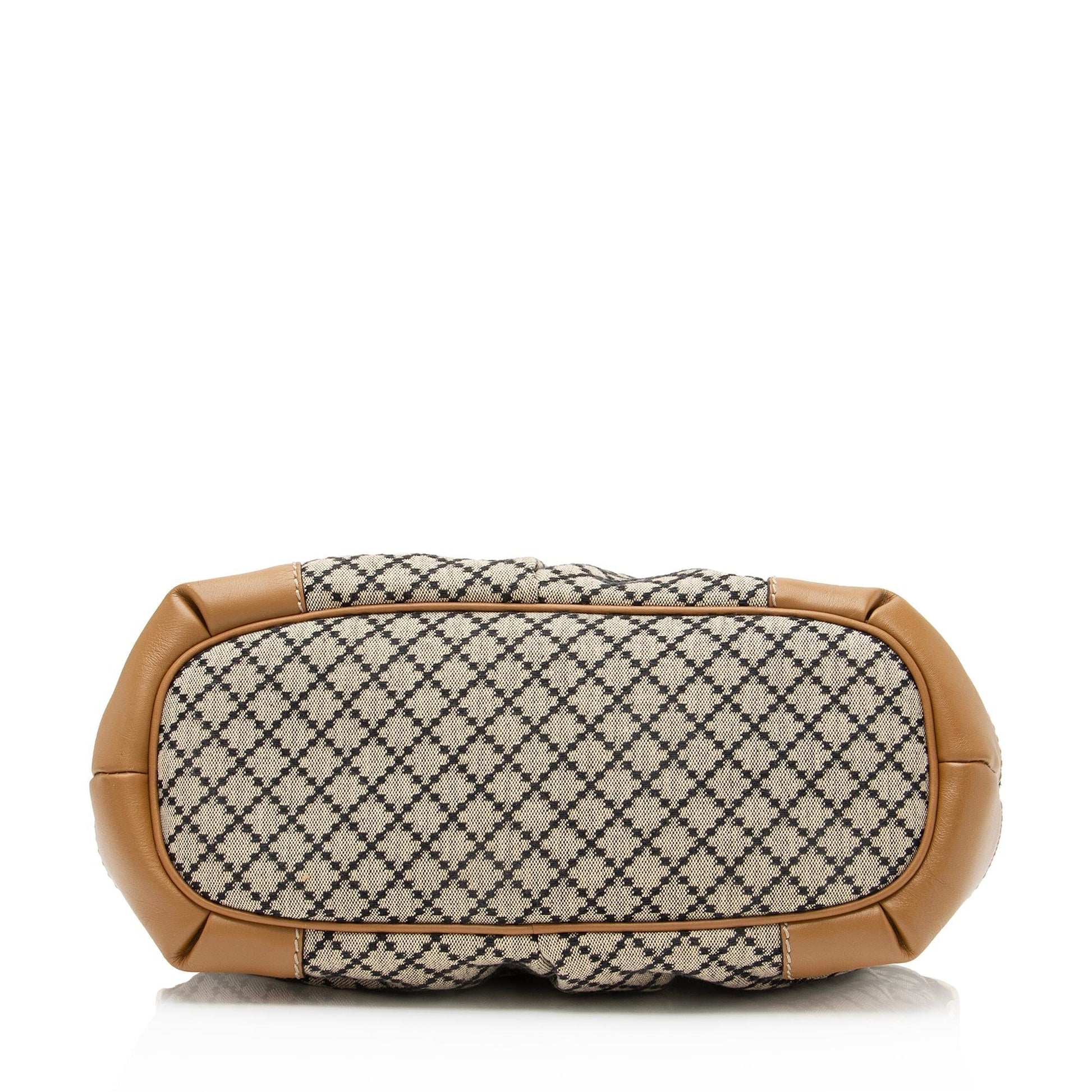 Gucci Diamante Canvas Sukey Top Handle Medium Satchel (SHF-23618)