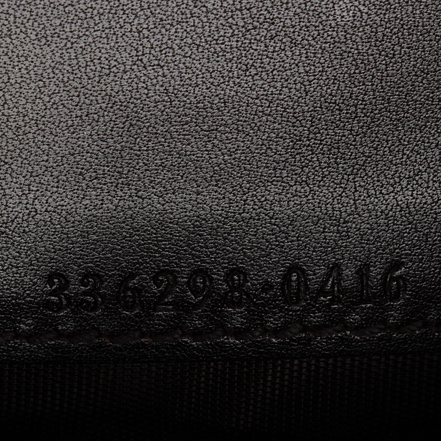Gucci Diamante Leather Travel Document Case (SHF-pGklZA)