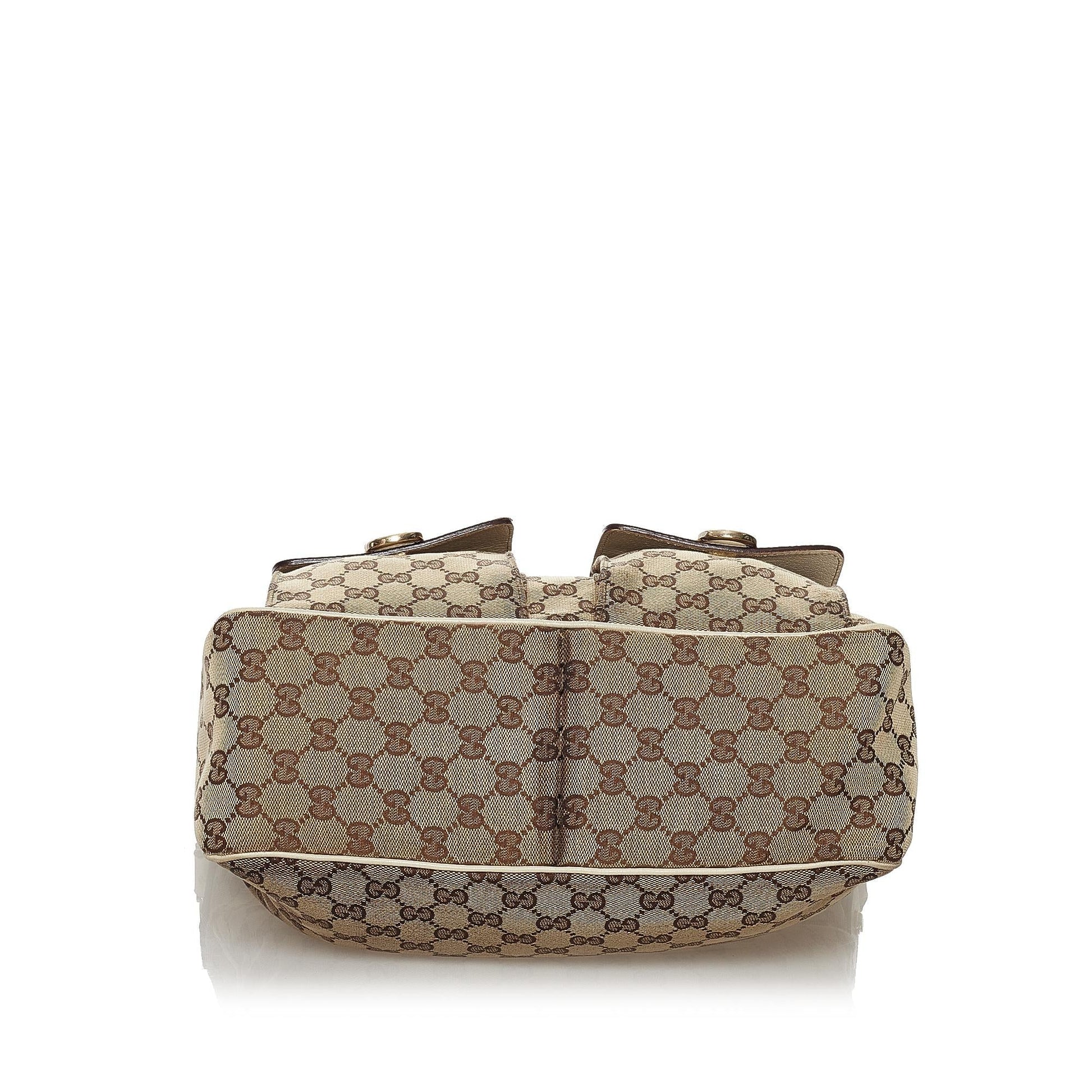 Gucci GG Canvas Abbey Shoulder Bag (SHG-34160)