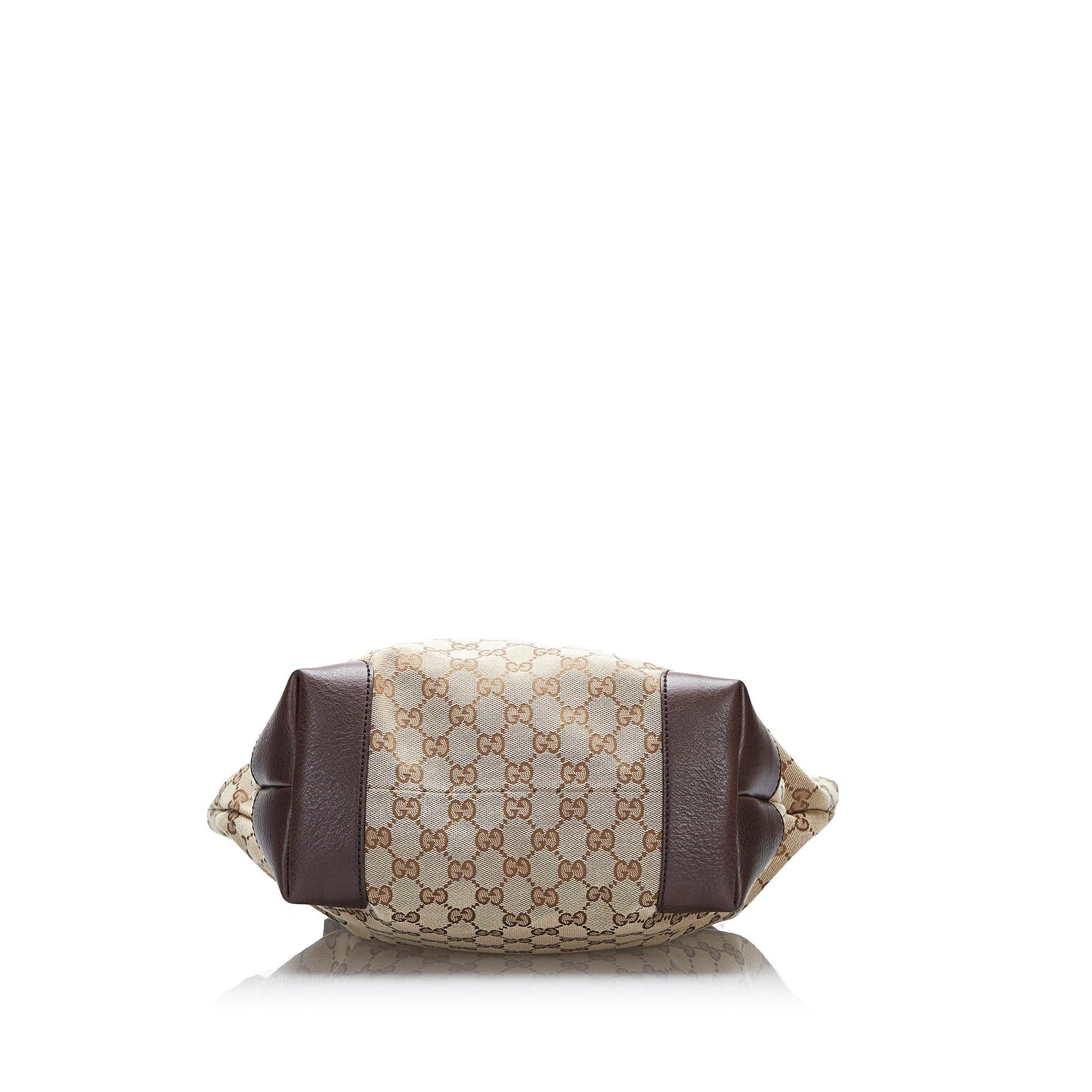 Gucci GG Canvas Charm Tote Bag (SHG-cHdxim)