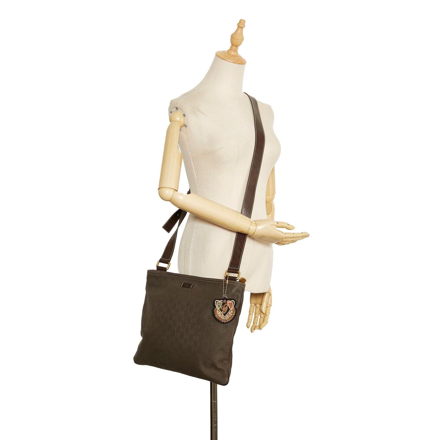 Gucci GG Canvas Crossbody (SHG-UOb4Kr)