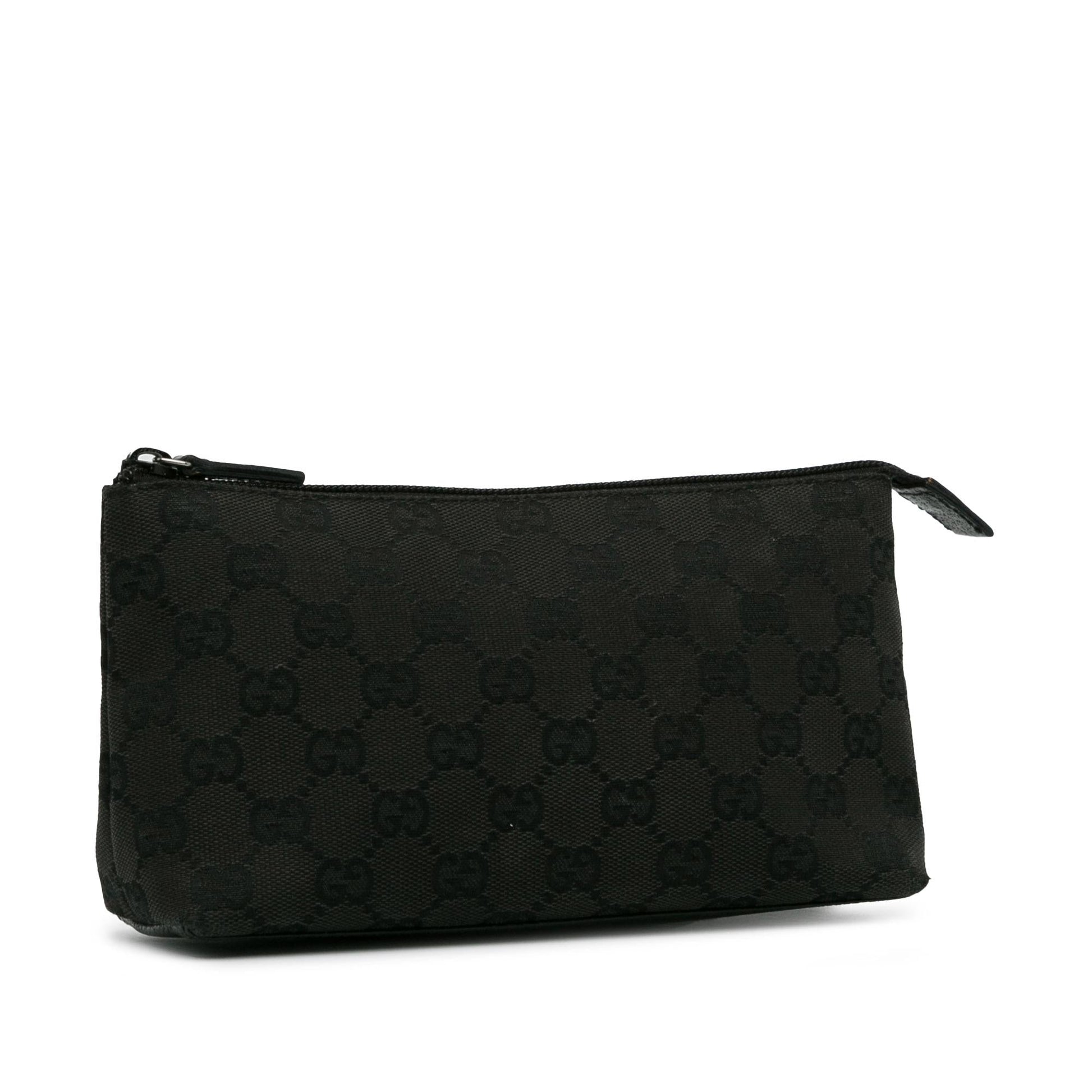 Gucci GG Canvas Pouch (SHG-bbTAUq)
