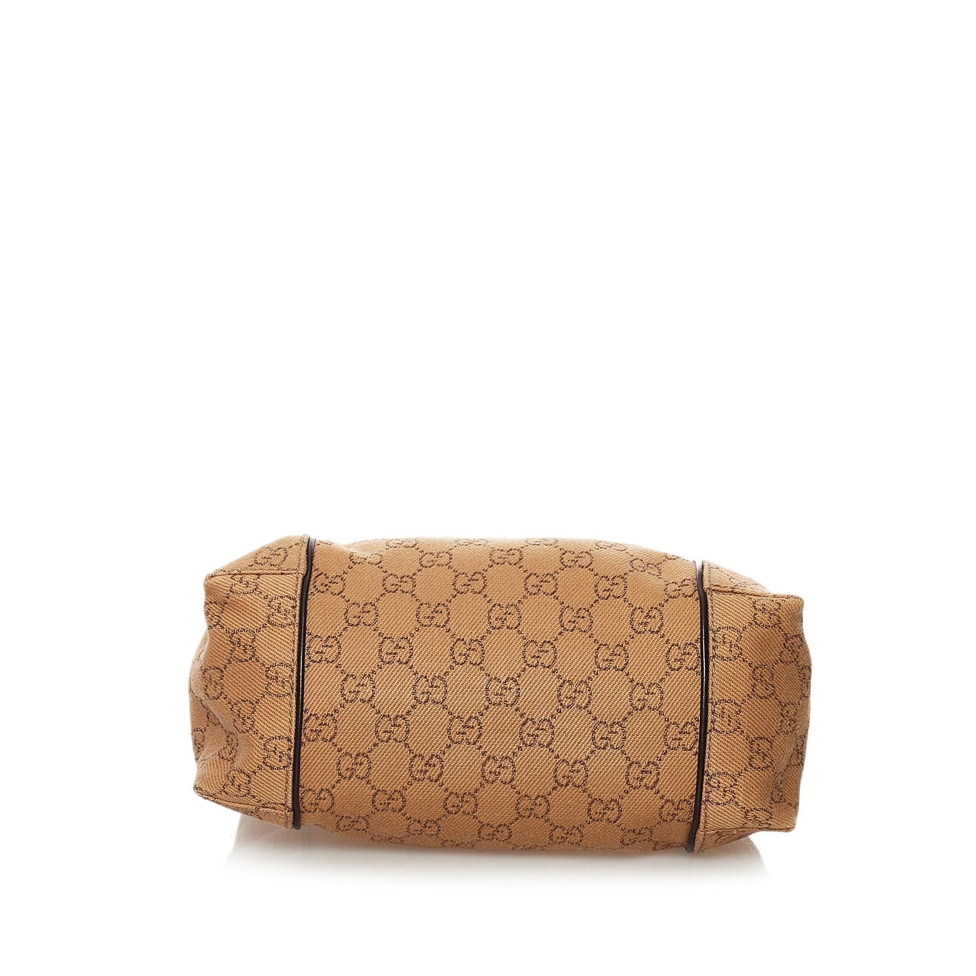 Gucci GG Canvas Shoulder Bag (SHG-34148)