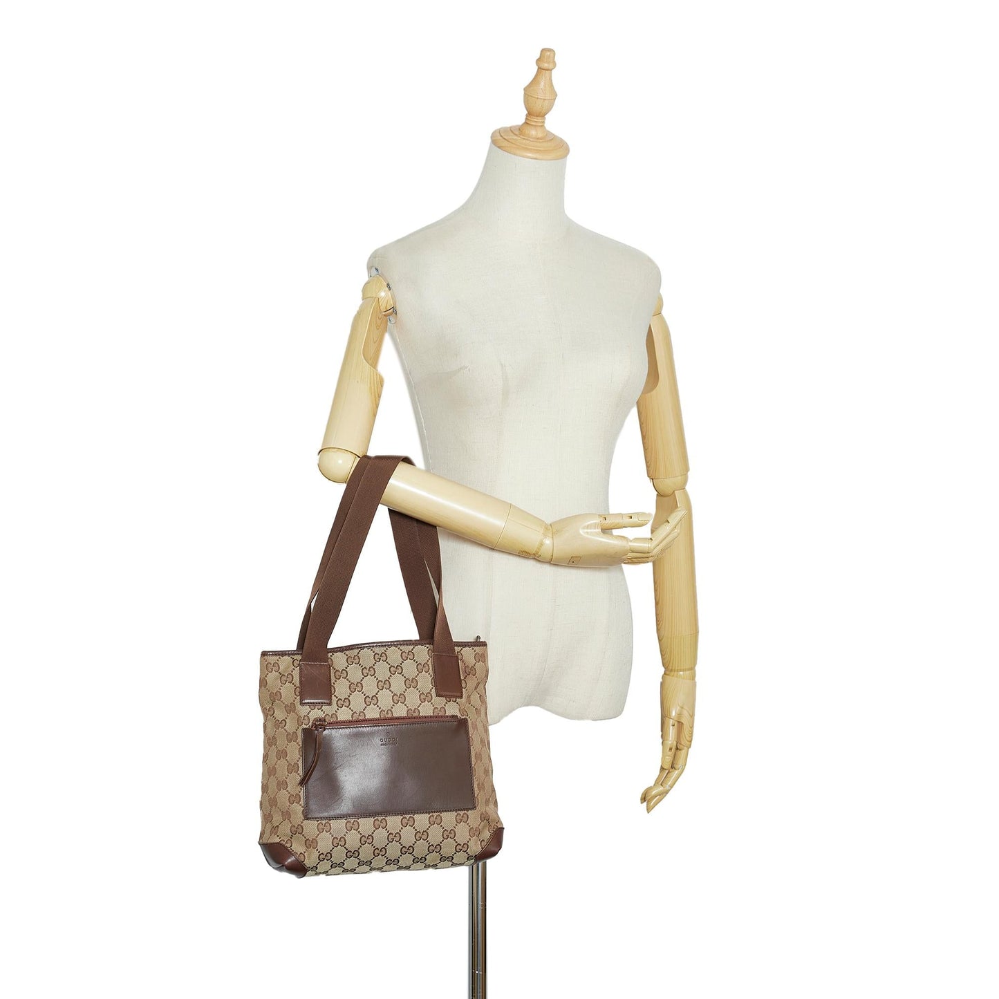 Gucci GG Canvas Shoulder Bag (SHG-XOt55K)