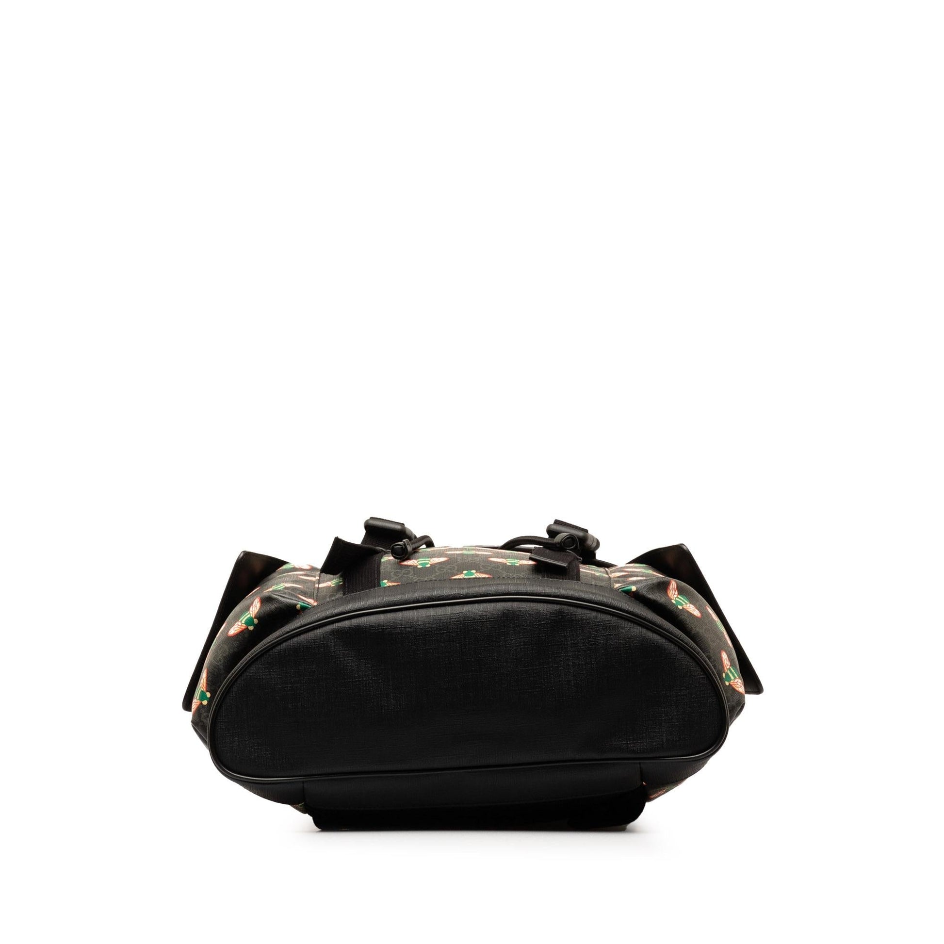 Gucci GG Supreme Bestiary Bee Backpack (SHG-NFVv7W)