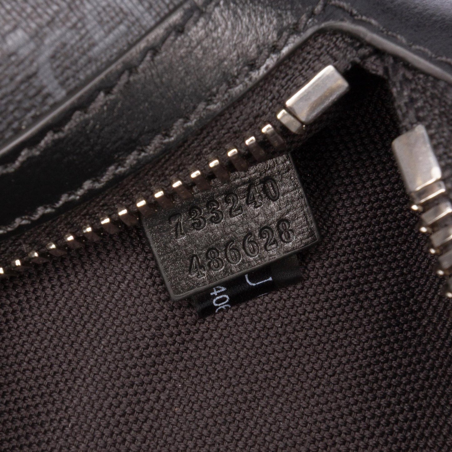 Gucci GG Supreme Interlocking G Belt Bag