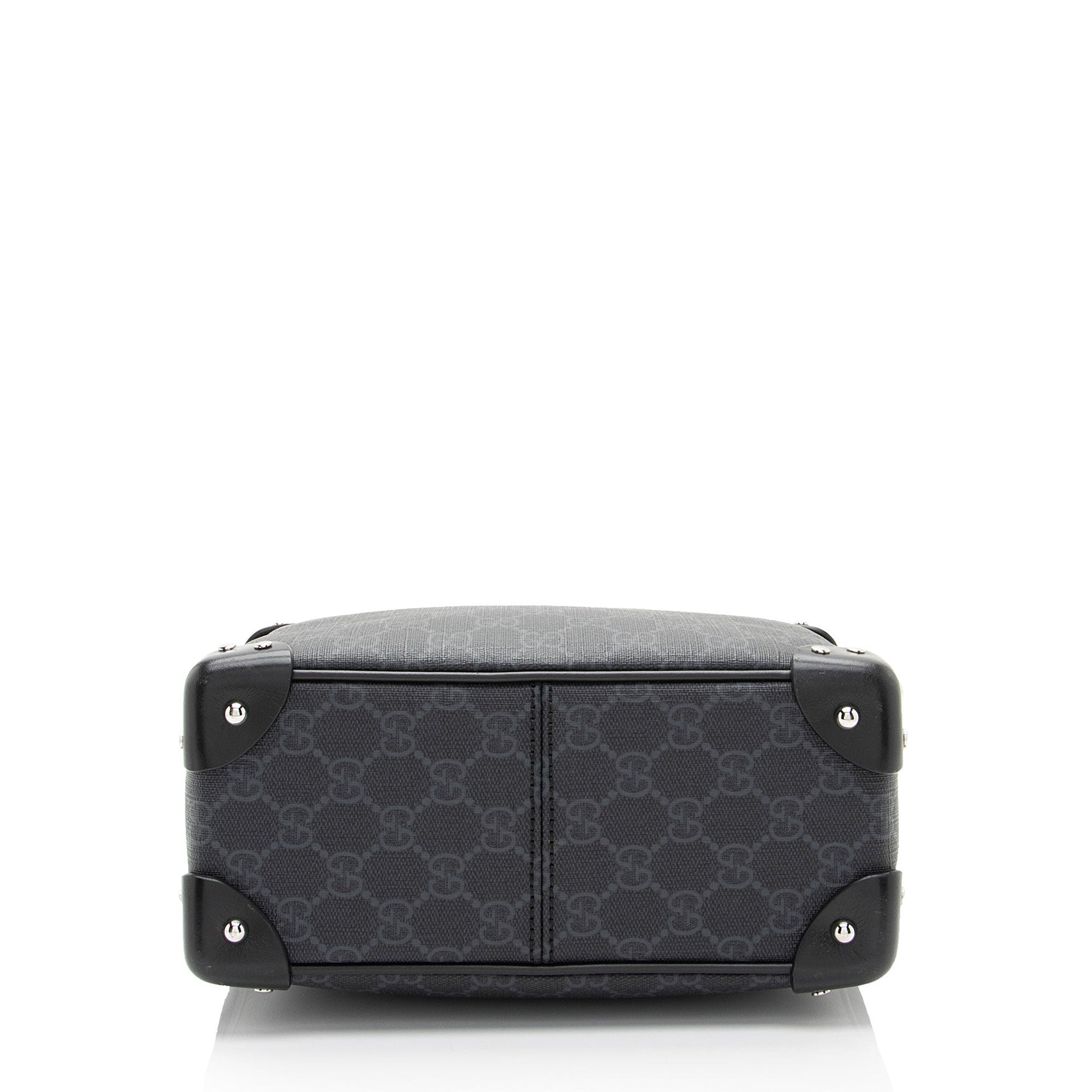 Gucci GG Supreme Square Shoulder Bag (SHF-ITmRpz)